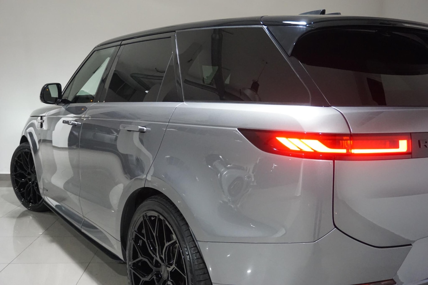 Used Land Rover Range Rover Sport for sale - 76476477: Photo 56