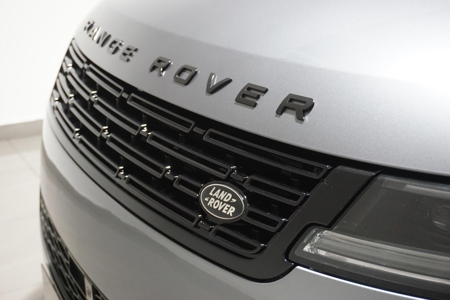 Used Land Rover Range Rover Sport for sale - 76476477: Photo 80