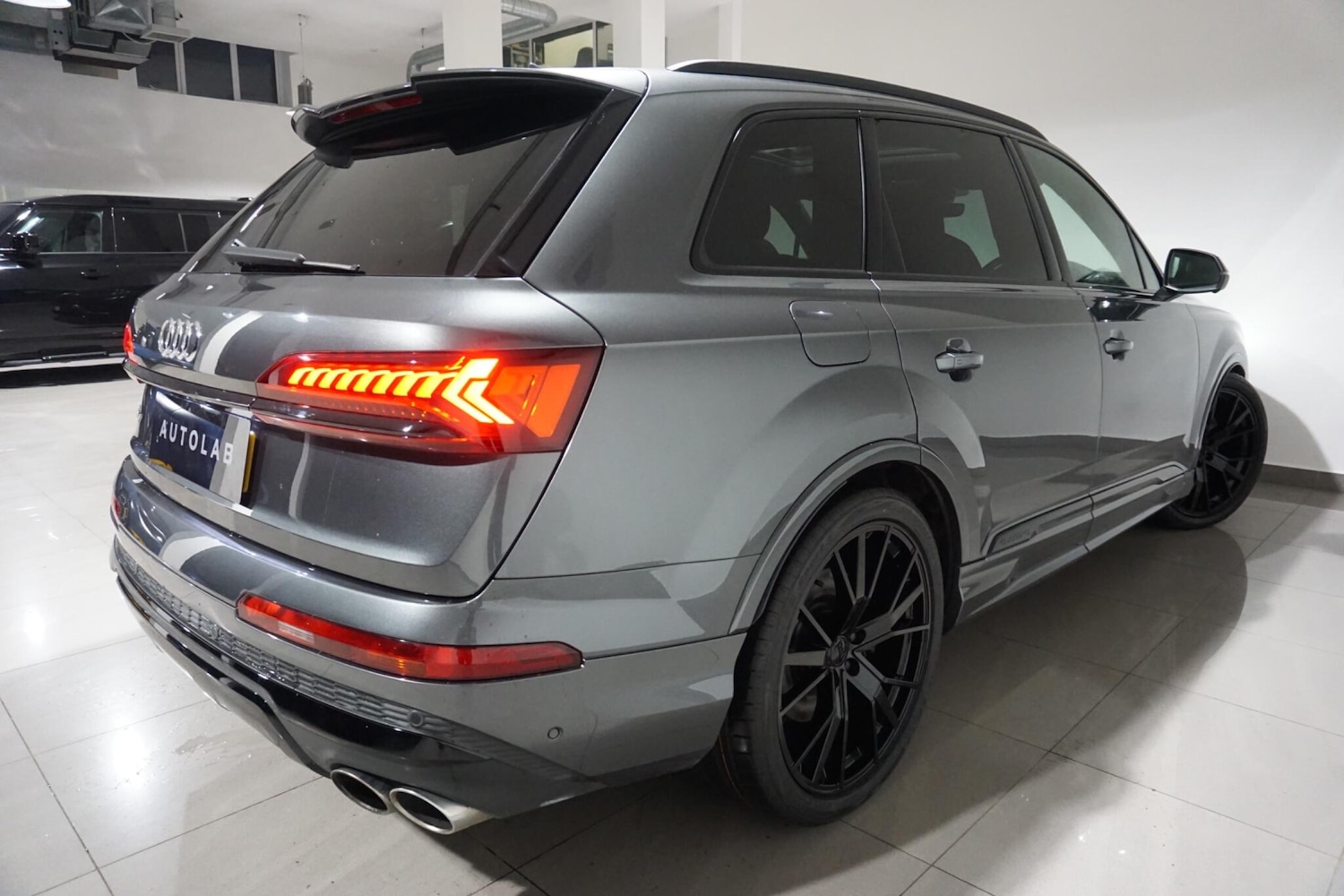 Used Audi SQ7 2020 for sale - 76537670: Photo 30