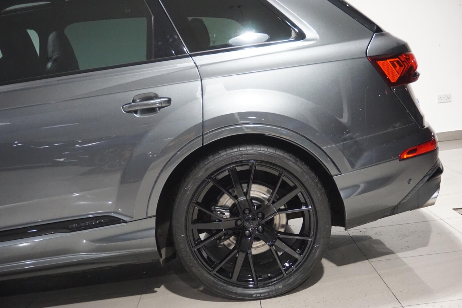 Used Audi SQ7 2020 for sale - 76537670: Photo 51