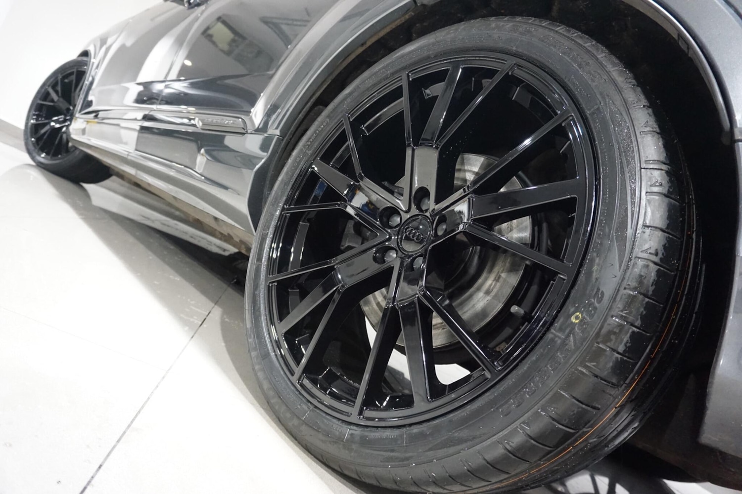 Used Audi SQ7 2020 for sale - 76537670: Photo 54