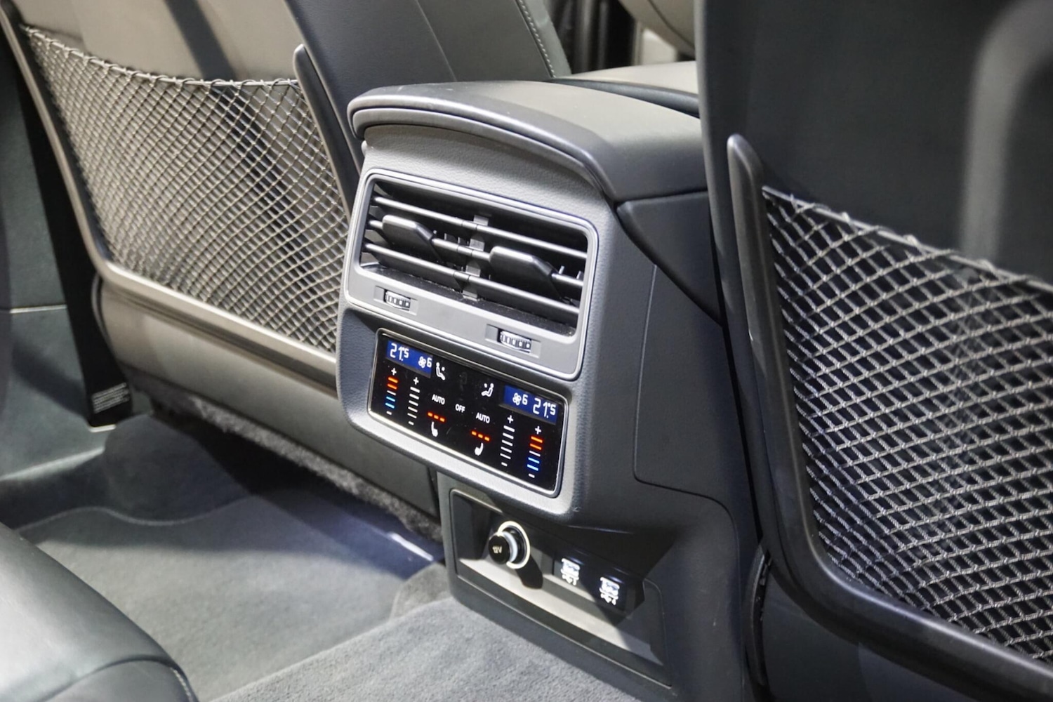 Used Audi SQ7 2020 for sale - 76537670: Photo 72