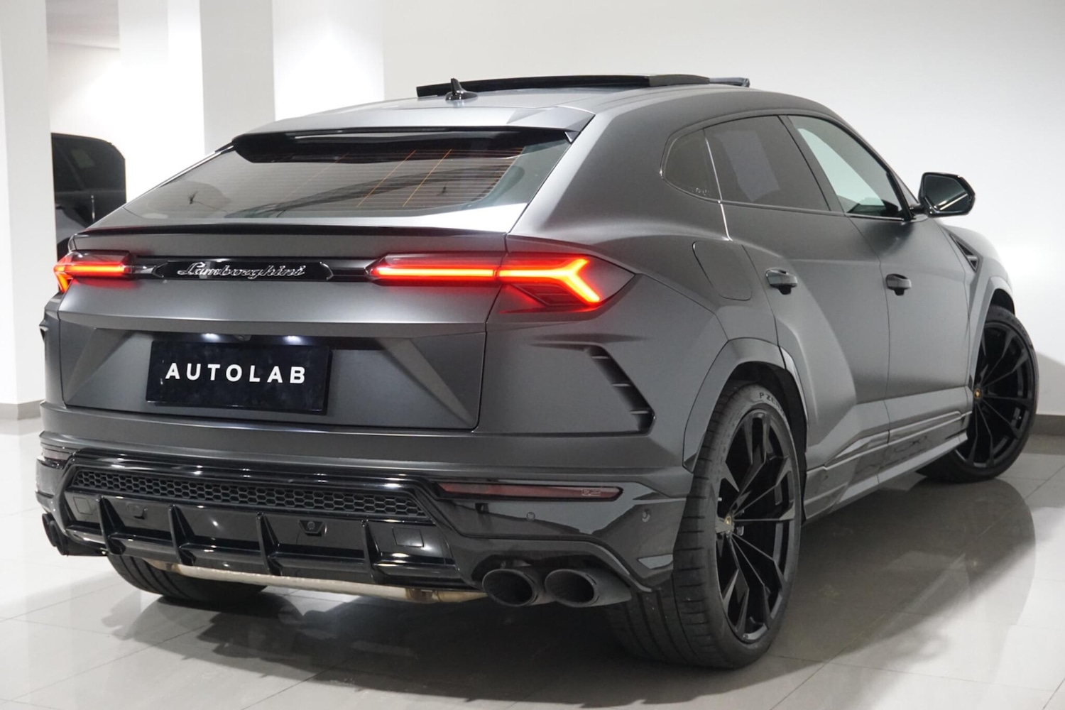 Used Lamborghini Urus 2020 for sale - 76227290: Photo 18
