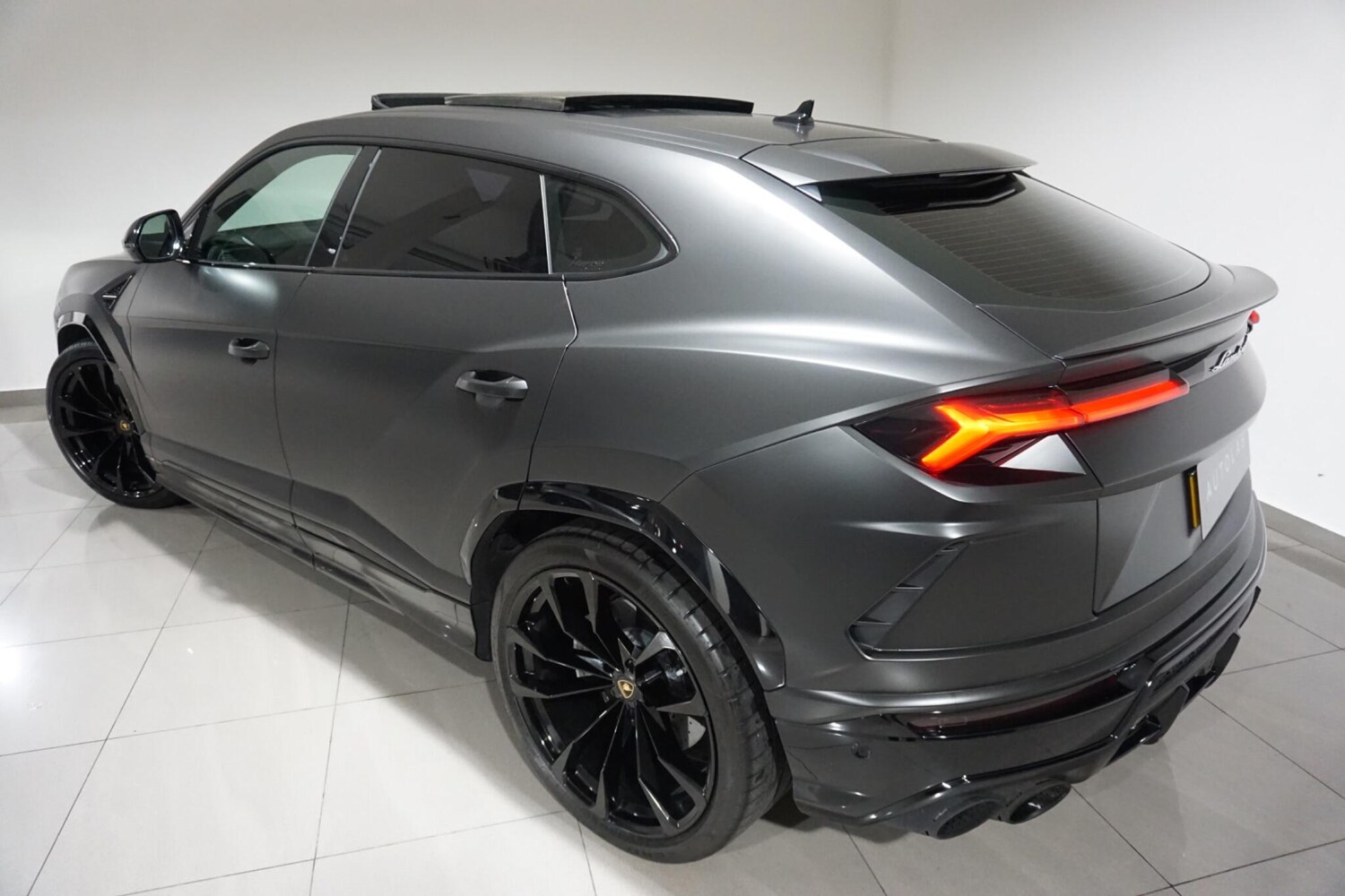 Used Lamborghini Urus 2020 for sale - 76227290: Photo 33