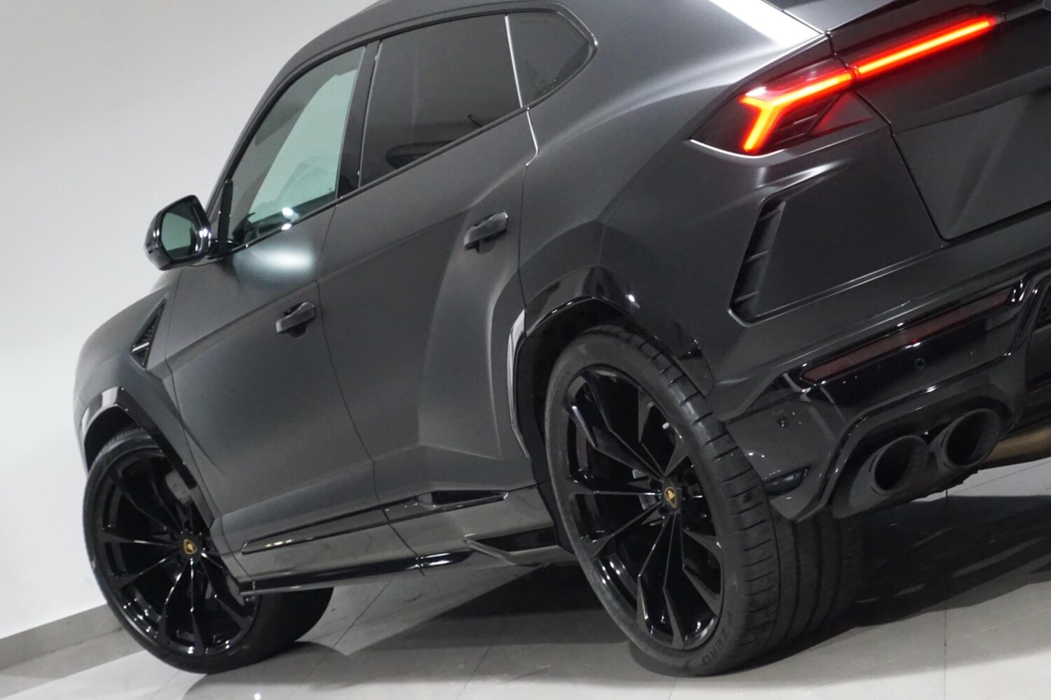 Used Lamborghini Urus 2020 for sale - 76227290: Photo 39