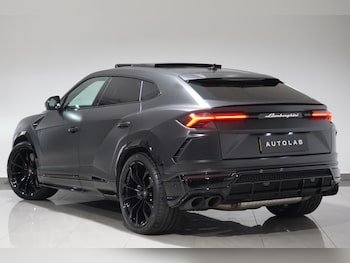Used Lamborghini Urus 2020 for sale - 76227290: Photo