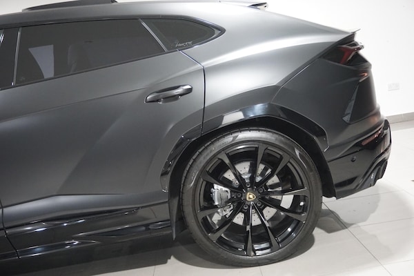 Used Lamborghini Urus 2020 for sale - 76227290: Photo 45