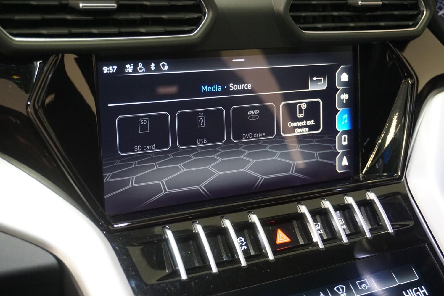 Used Lamborghini Urus 2020 for sale - 76227290: Photo 57