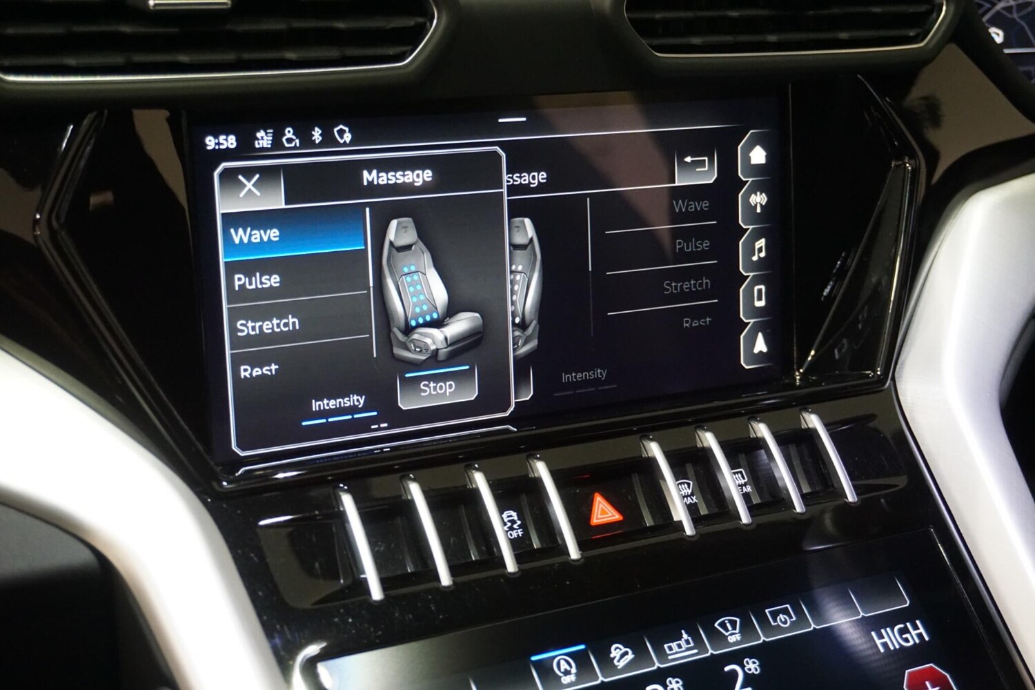 Used Lamborghini Urus 2020 for sale - 76227290: Photo 61