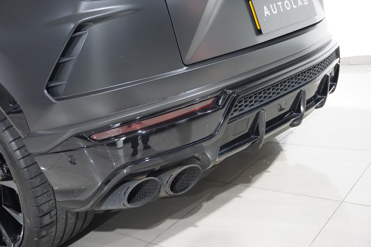 Used Lamborghini Urus 2020 for sale - 76227290: Photo 80