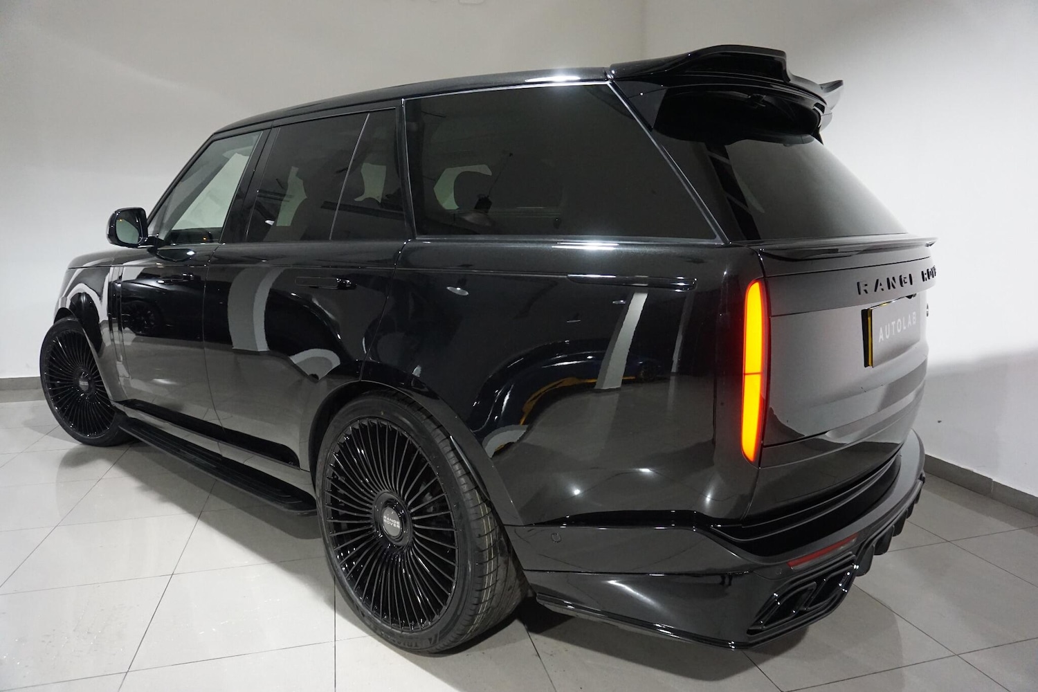 Used Land Rover Range Rover for sale - 76499532: Photo 27