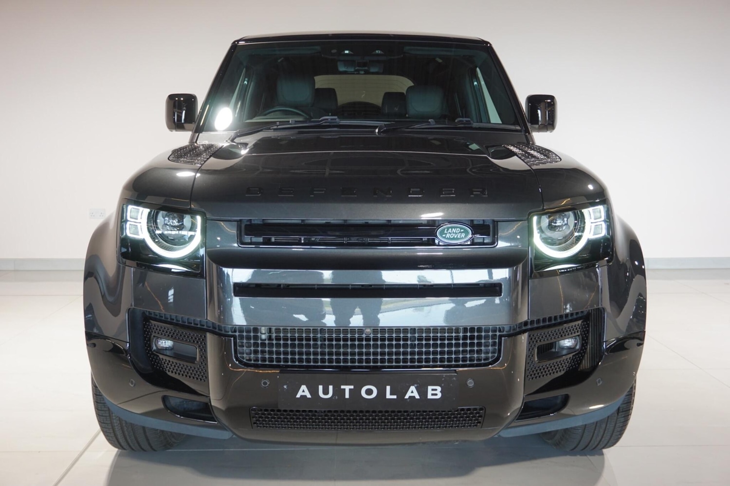 Used Land Rover Defender 2024 for sale - 78171481: Photo 24