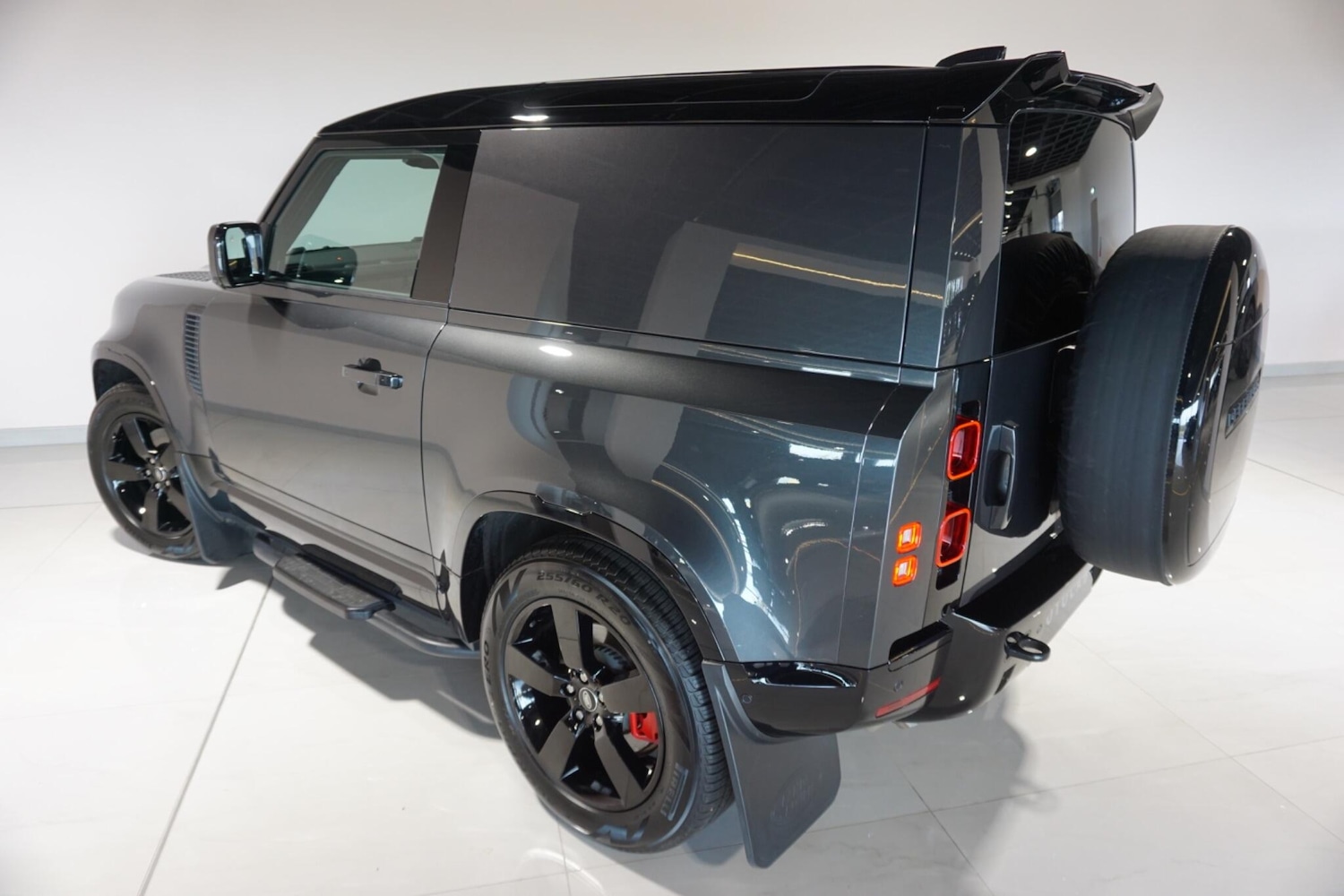 Used Land Rover Defender 2024 for sale - 78171481: Photo 37