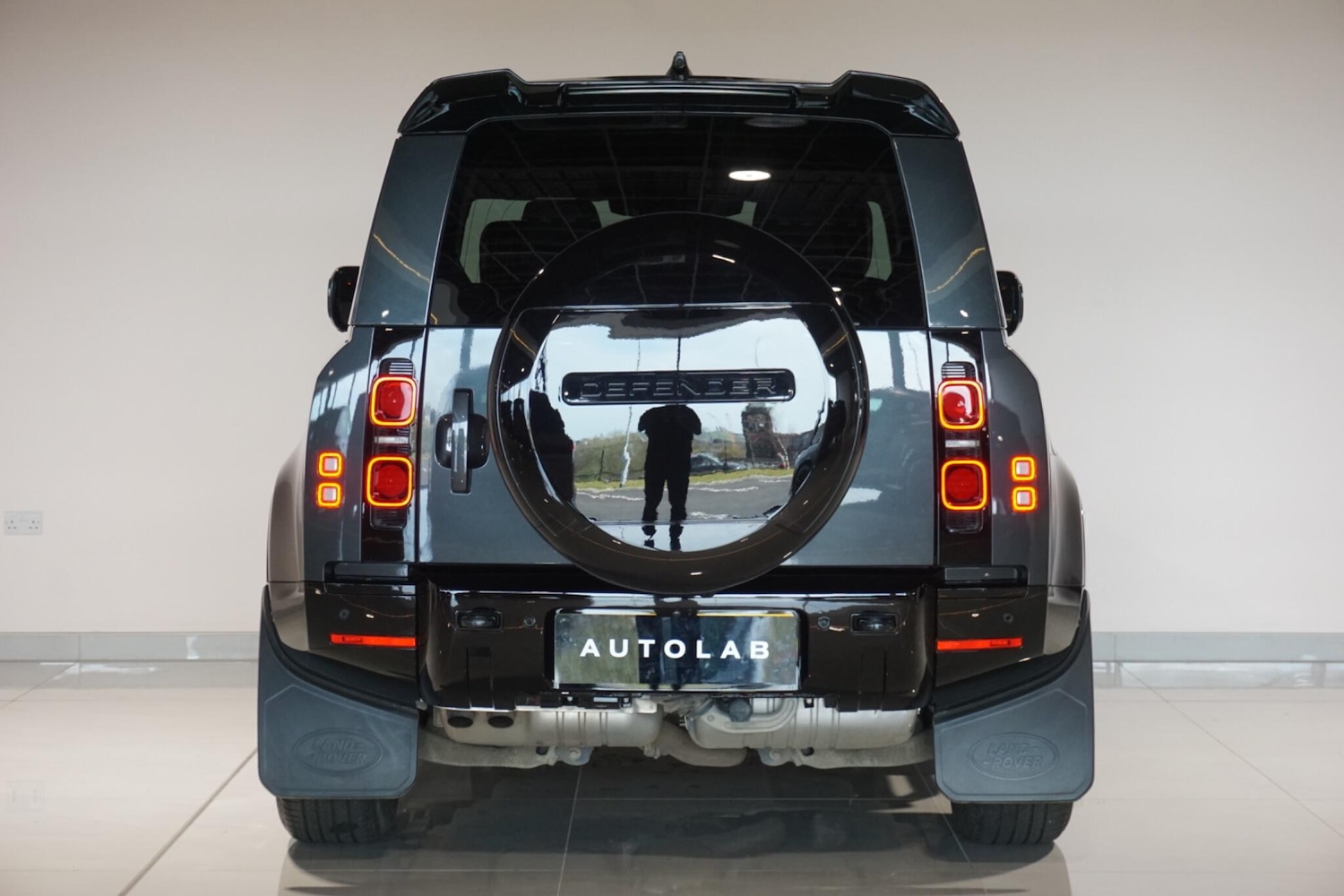 Used Land Rover Defender 2024 for sale - 78171481: Photo 8