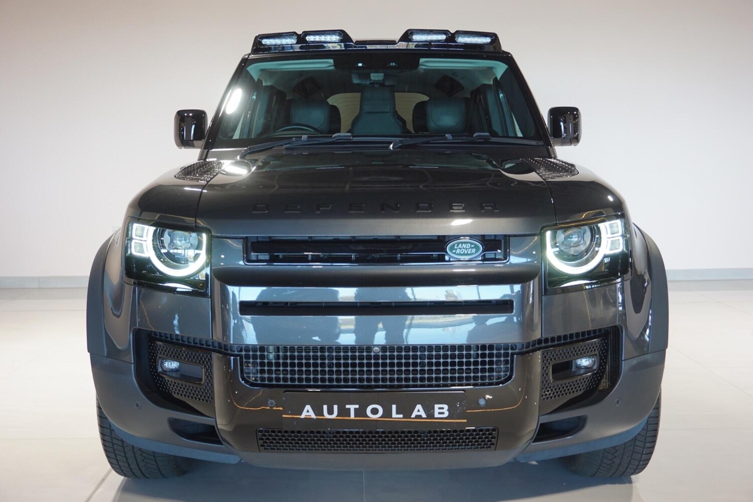 Used Land Rover Defender 110 for sale - 77738344: Photo 22