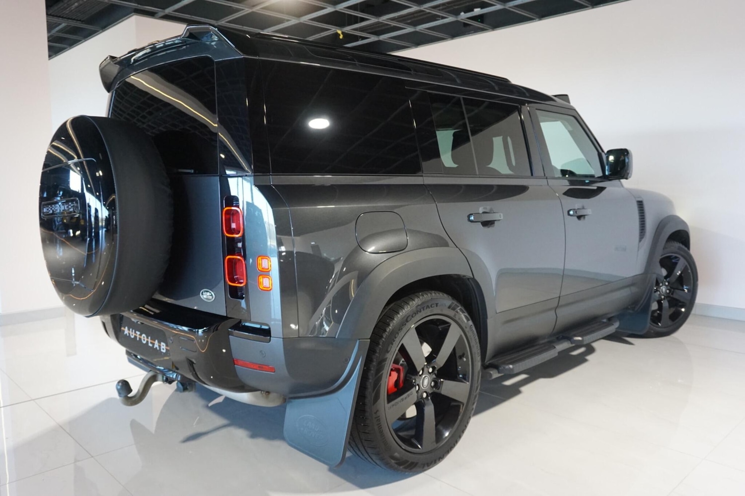 Used Land Rover Defender 110 for sale - 77738344: Photo 26