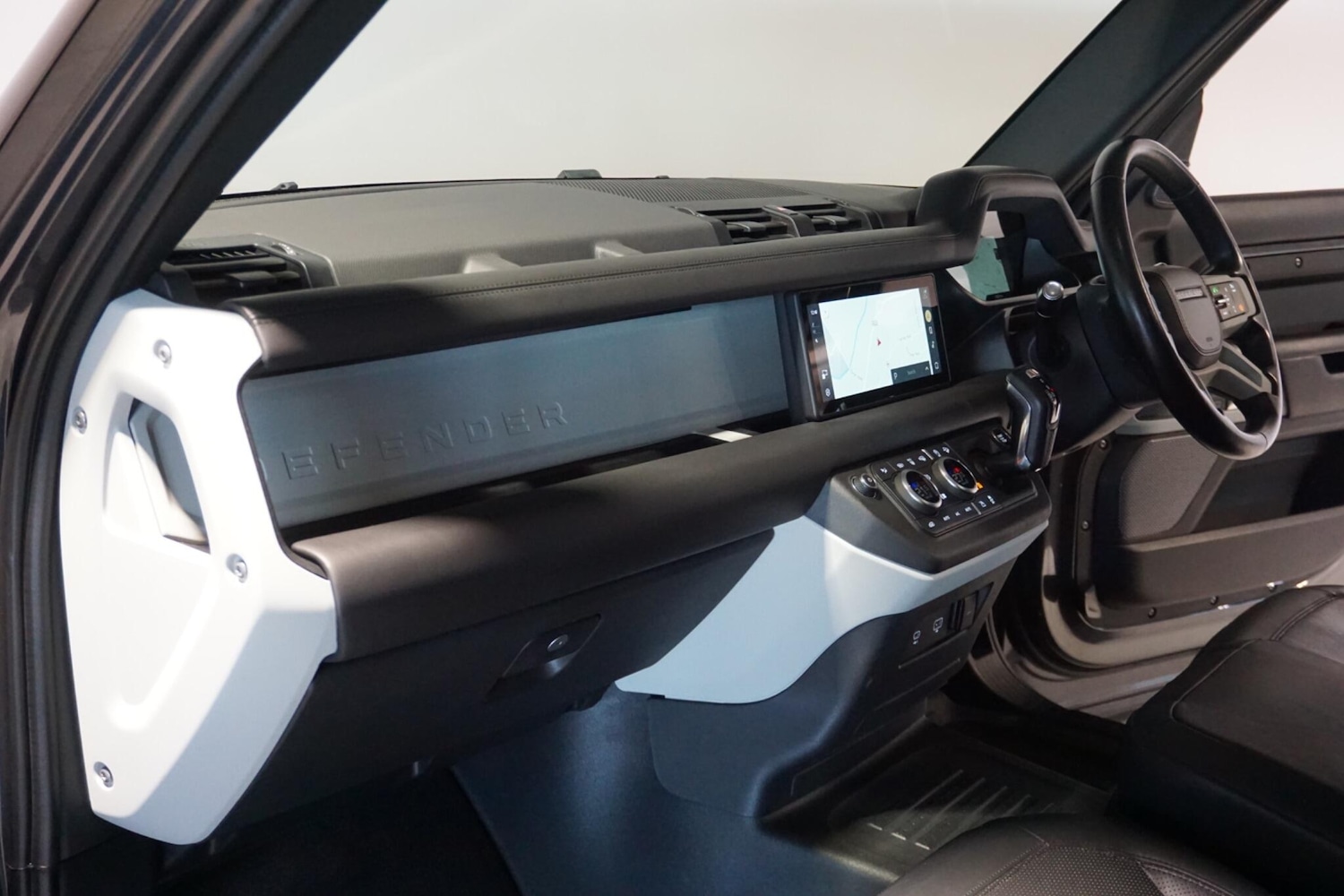 Used Land Rover Defender 110 for sale - 77738344: Photo 52