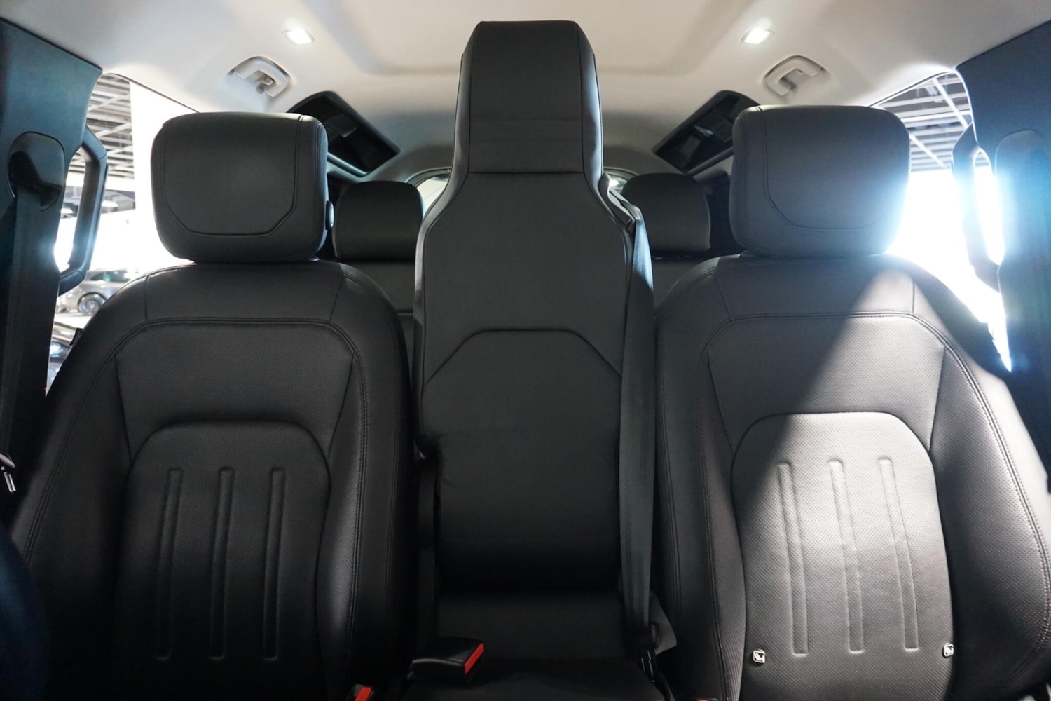 Used Land Rover Defender 110 for sale - 77738344: Photo 9