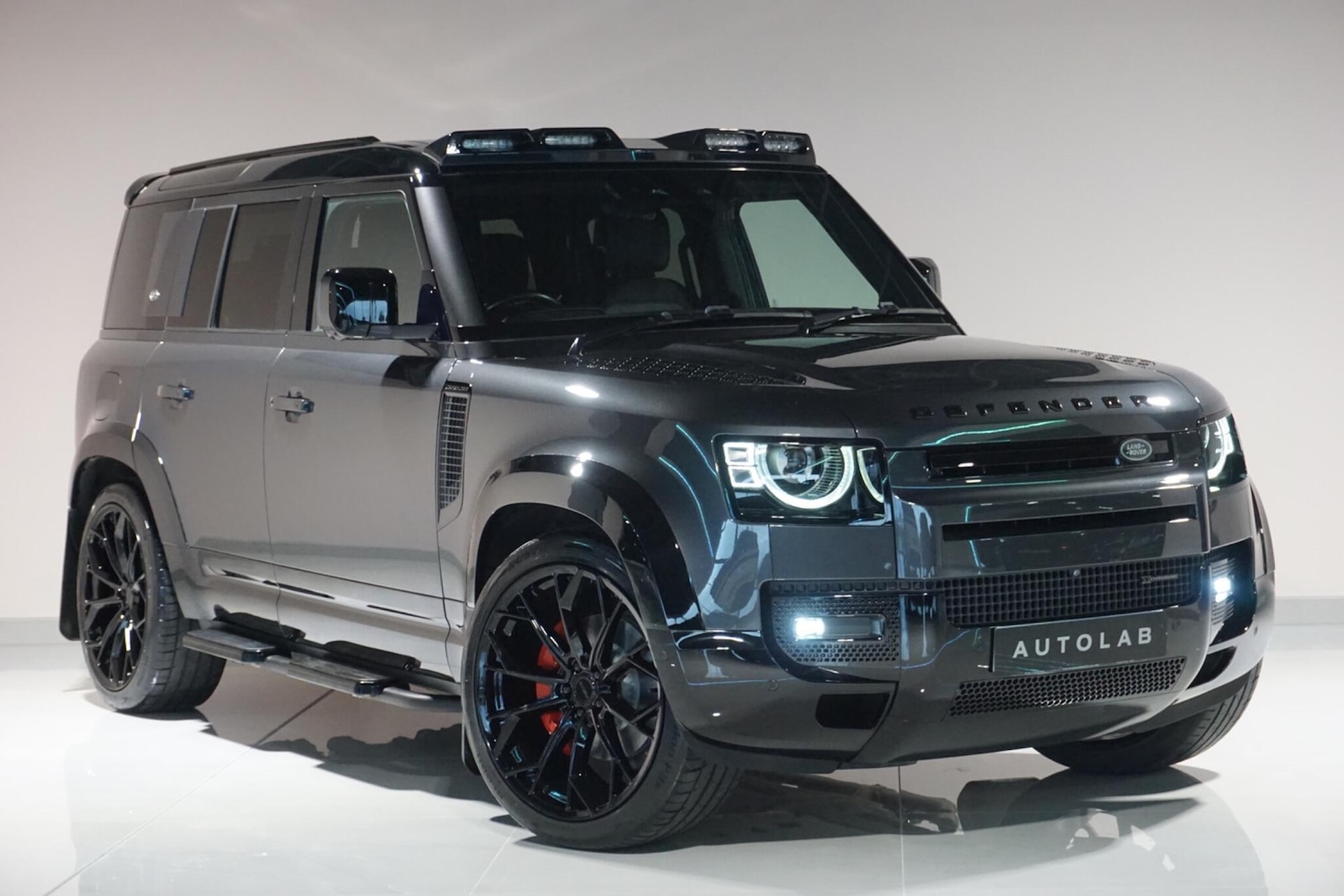 Used Land Rover Defender 110 2022 for sale - 76965485: Photo 1