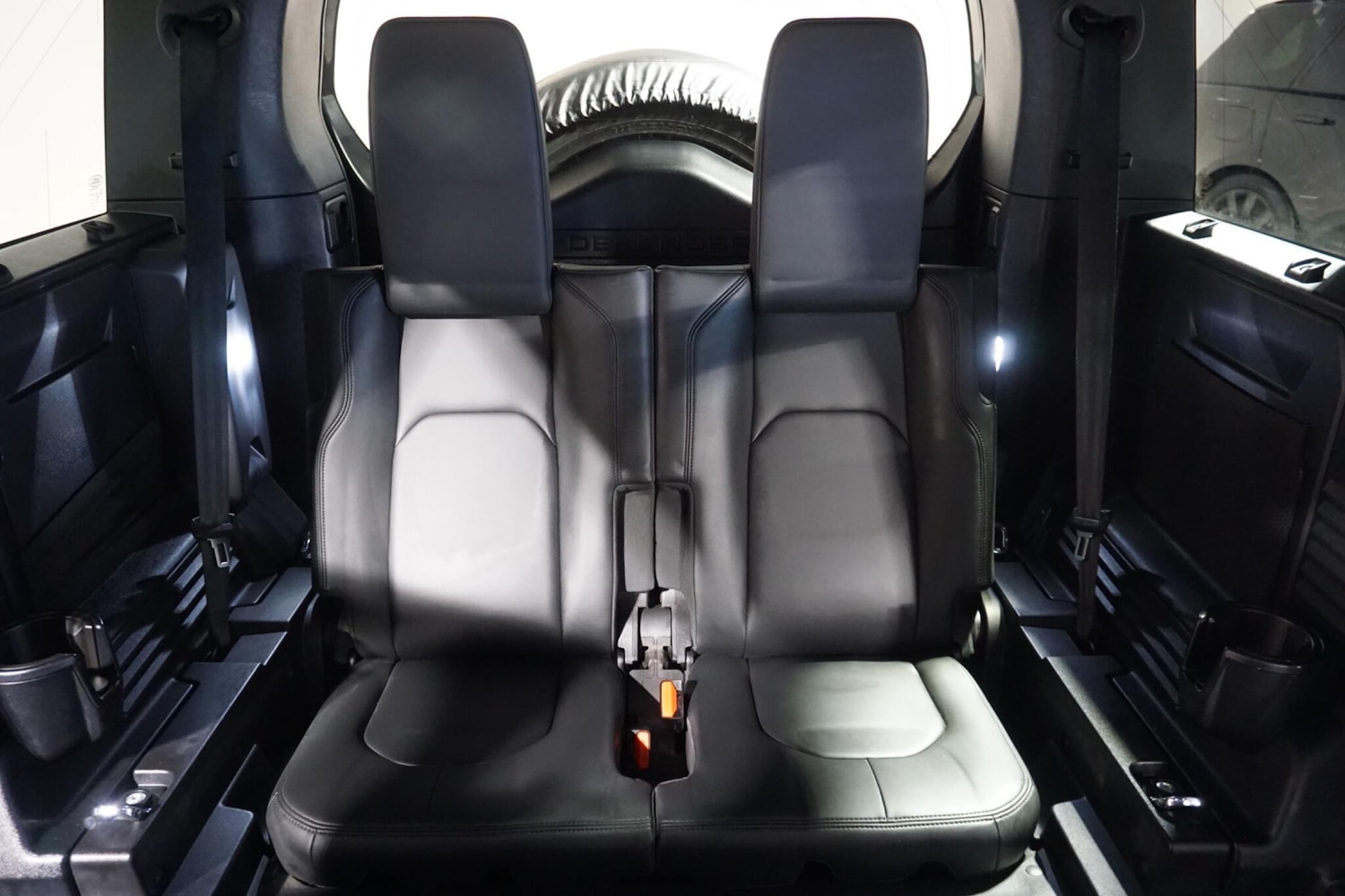 Used Land Rover Defender 110 2022 for sale - 76965485: Photo 11