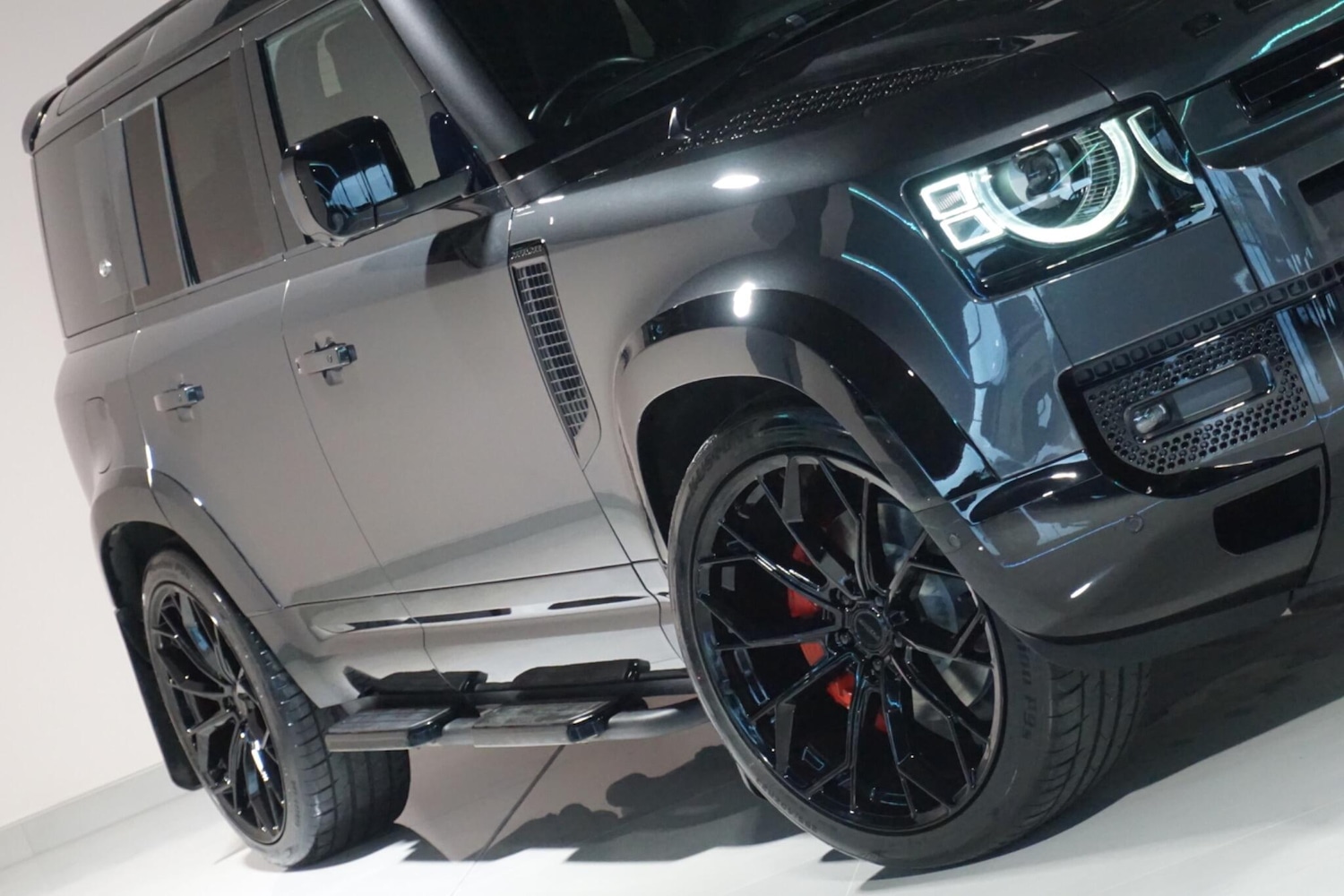 Used Land Rover Defender 110 2022 for sale - 76965485: Photo 45