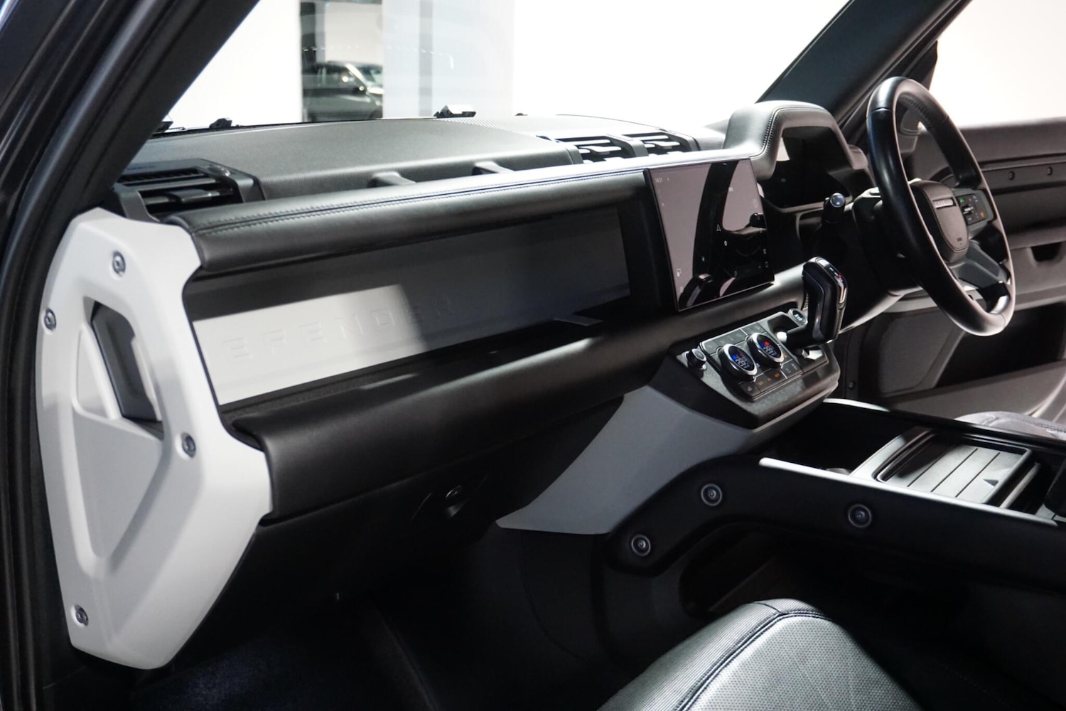 Used Land Rover Defender 110 2022 for sale - 76965485: Photo 57