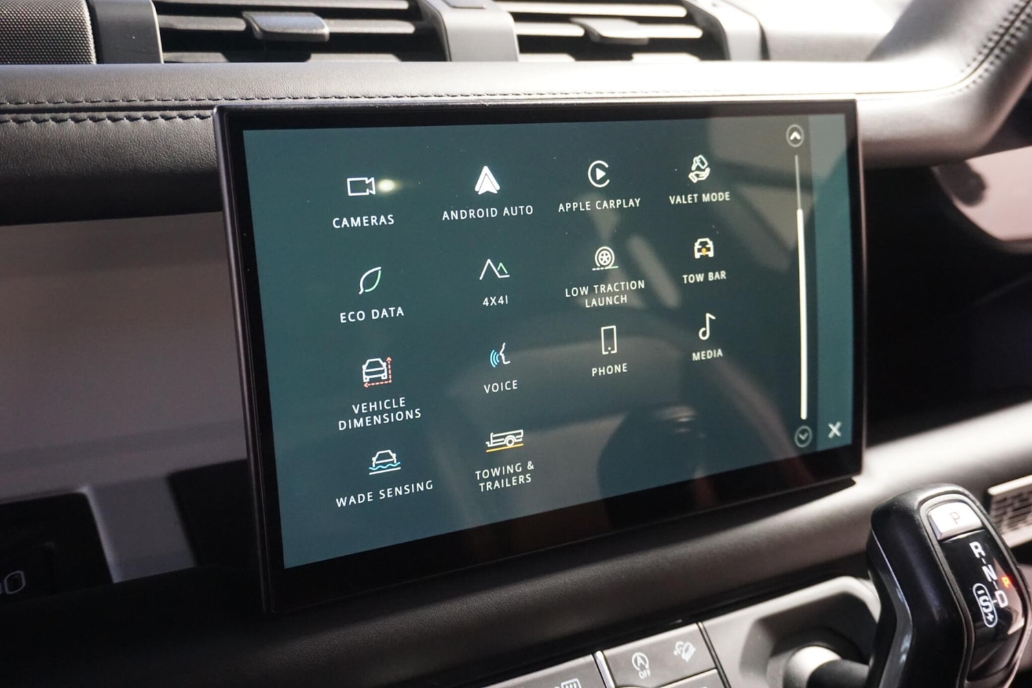 Used Land Rover Defender 110 2022 for sale - 76965485: Photo 66