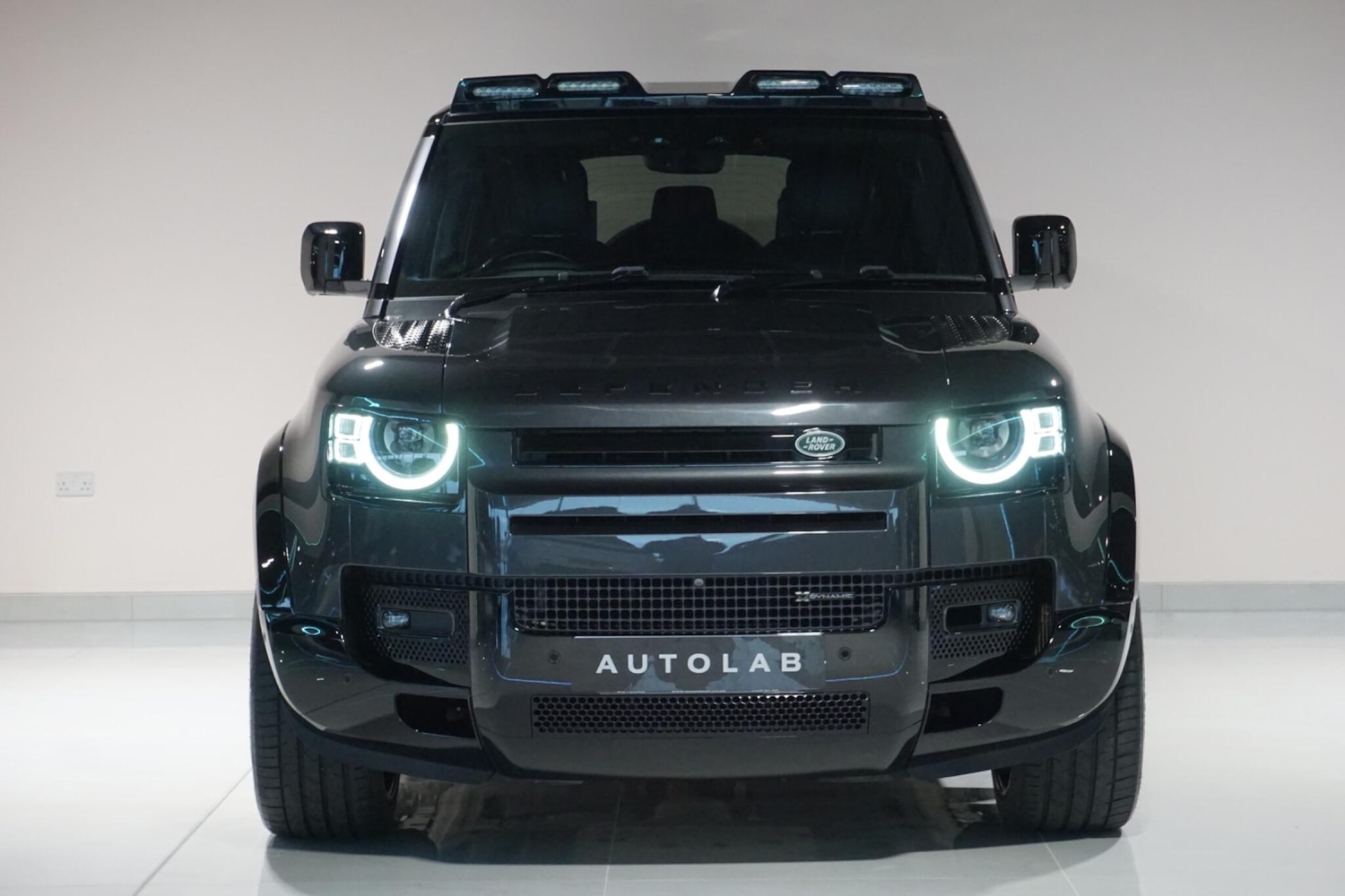 Used Land Rover Defender 110 2022 for sale - 76965485: Photo 7