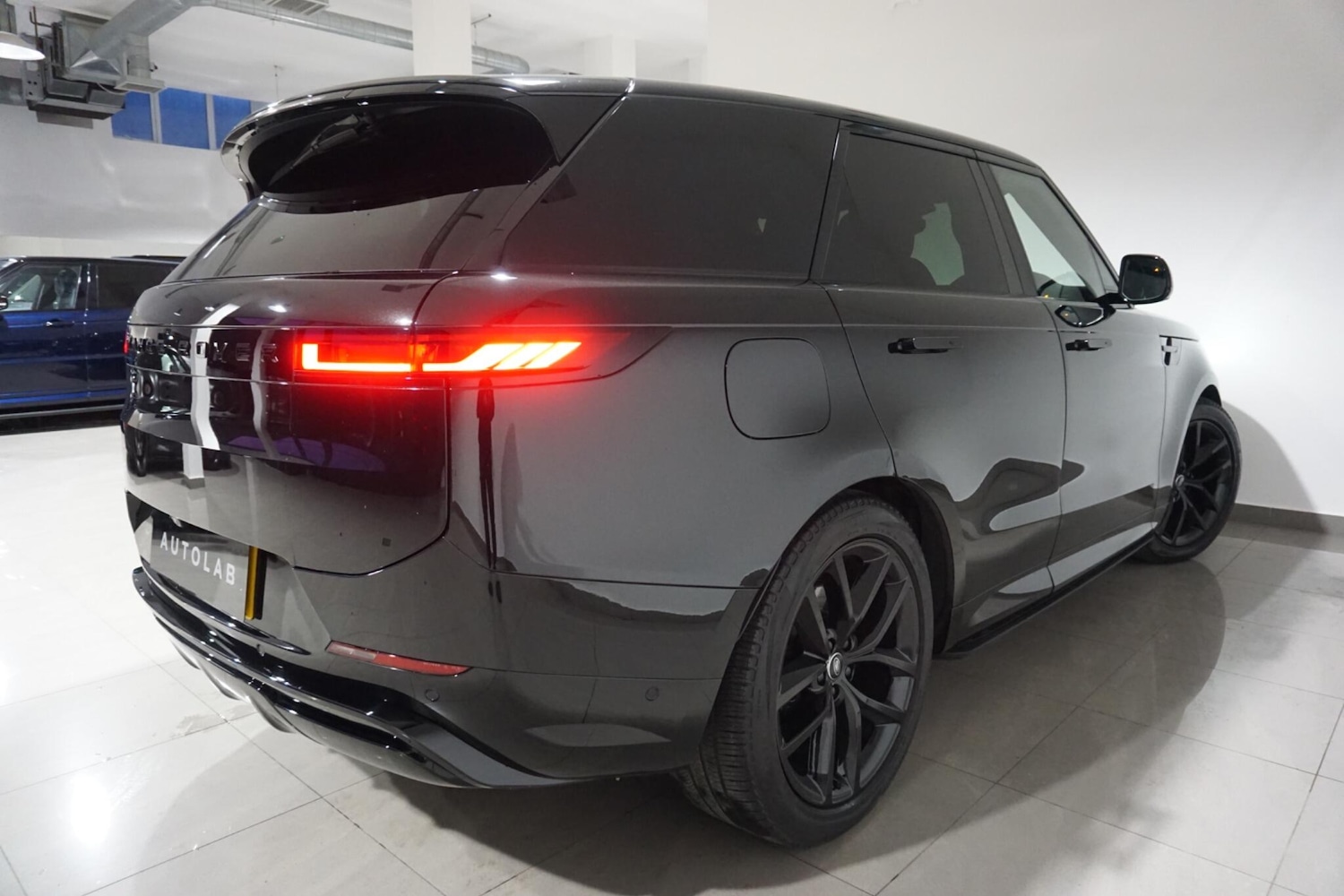 Used Land Rover Range Rover Sport 2024 for sale - 76152443: Photo 25
