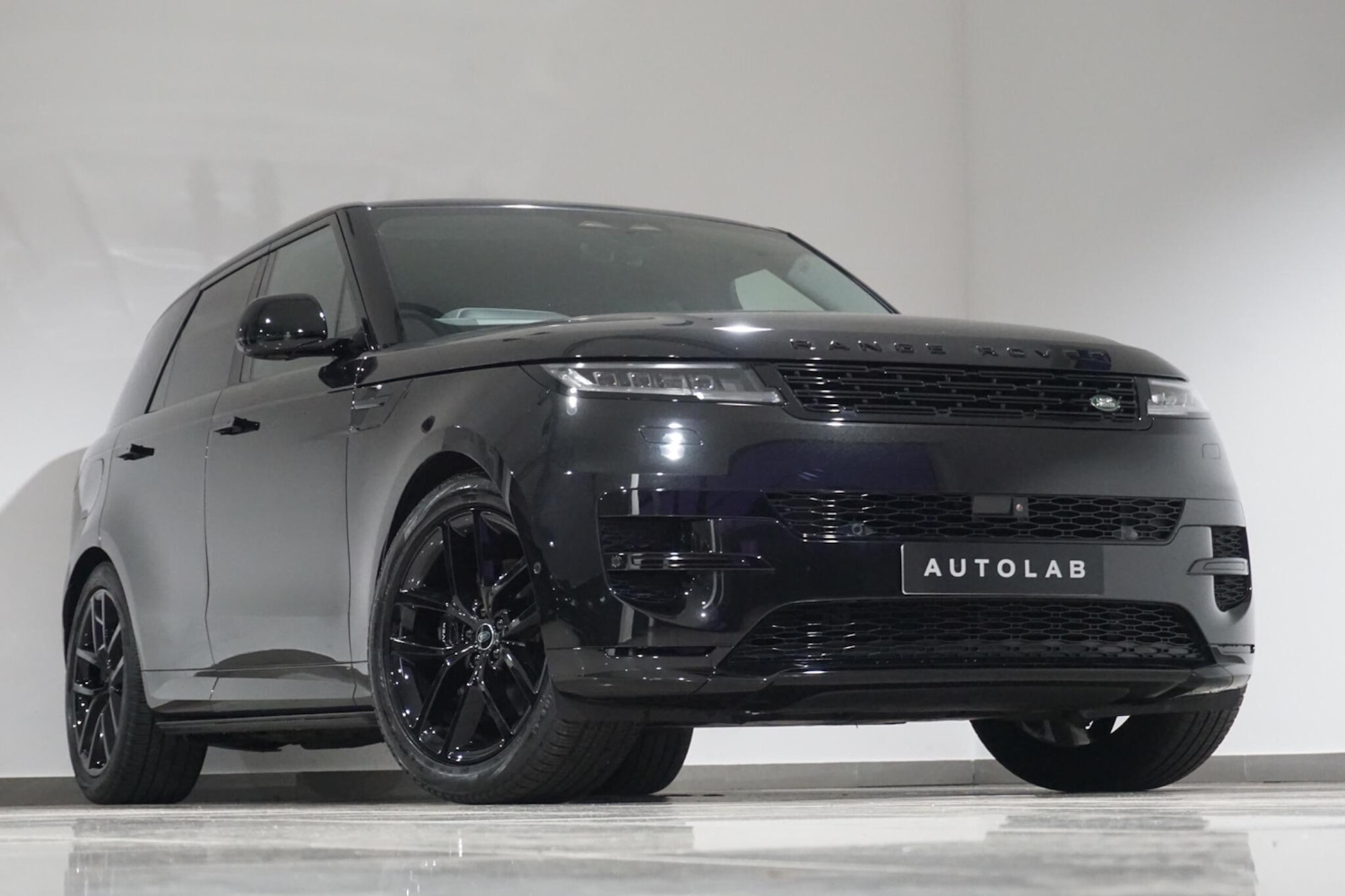 Used Land Rover Range Rover Sport 2024 for sale - 76152443: Photo 26