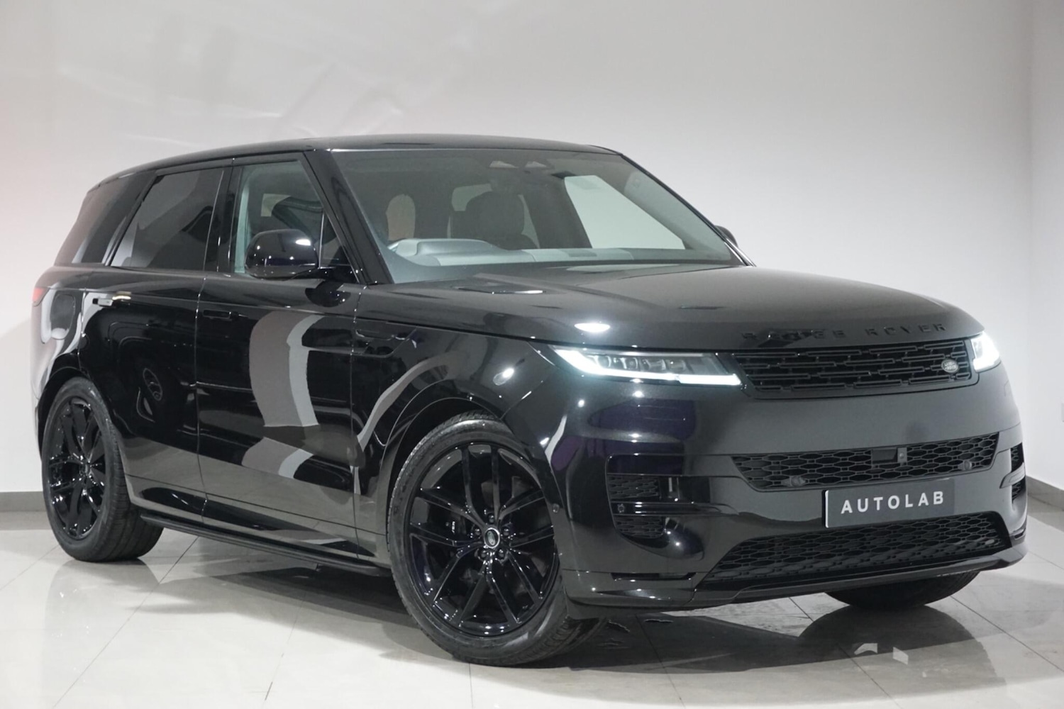 Used Land Rover Range Rover Sport 2024 for sale - 76152443: Photo 33