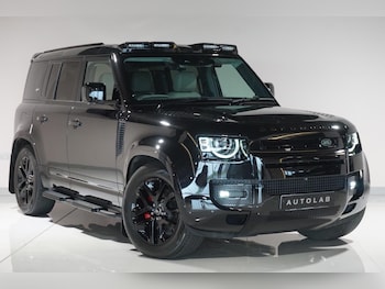 Used Land Rover Defender 110 2024 for sale - 79107116: Photo