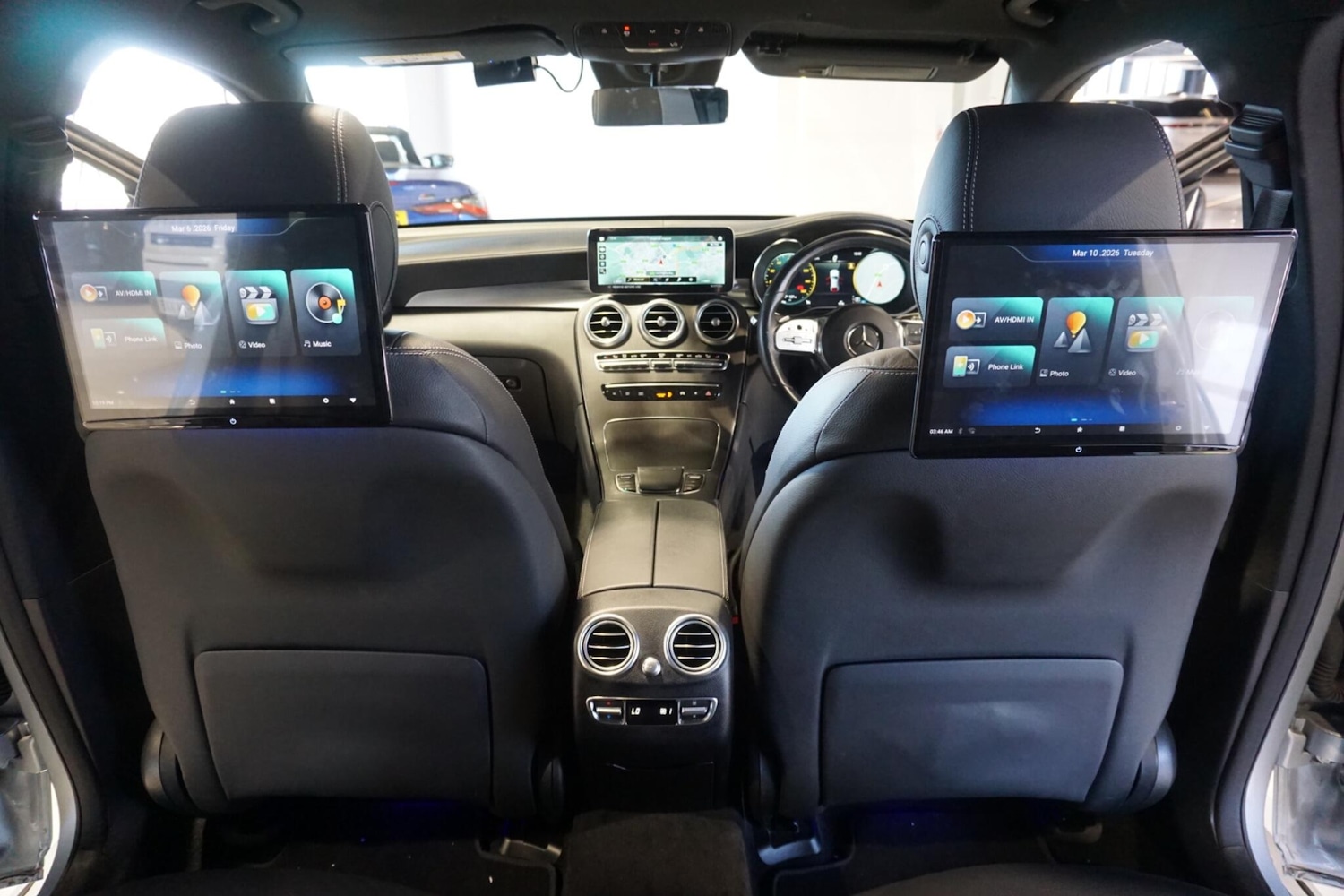 Used Mercedes-Benz GLC 2023 for sale - 77940402: Photo 10