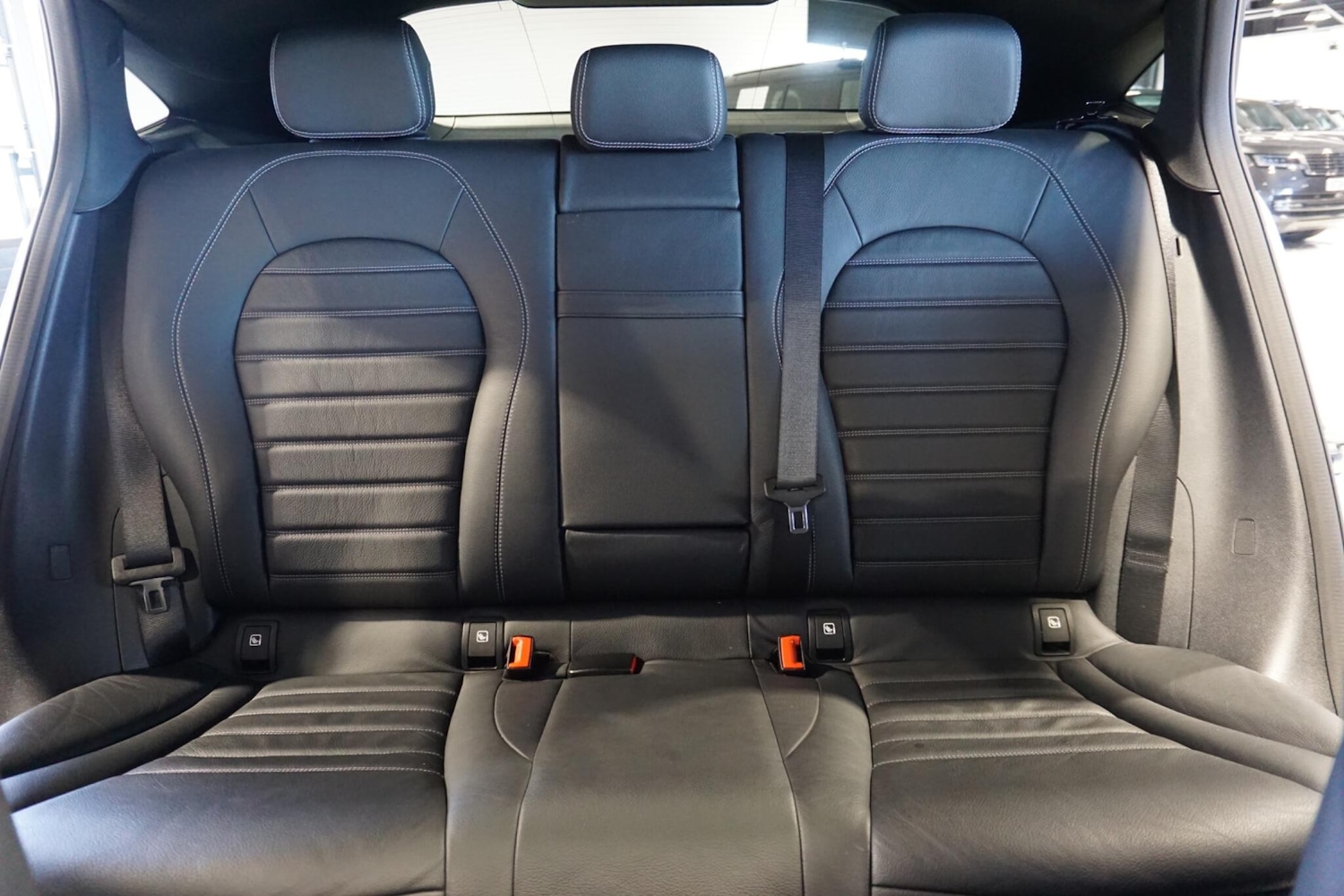 Used Mercedes-Benz GLC 2023 for sale - 77940402: Photo 11