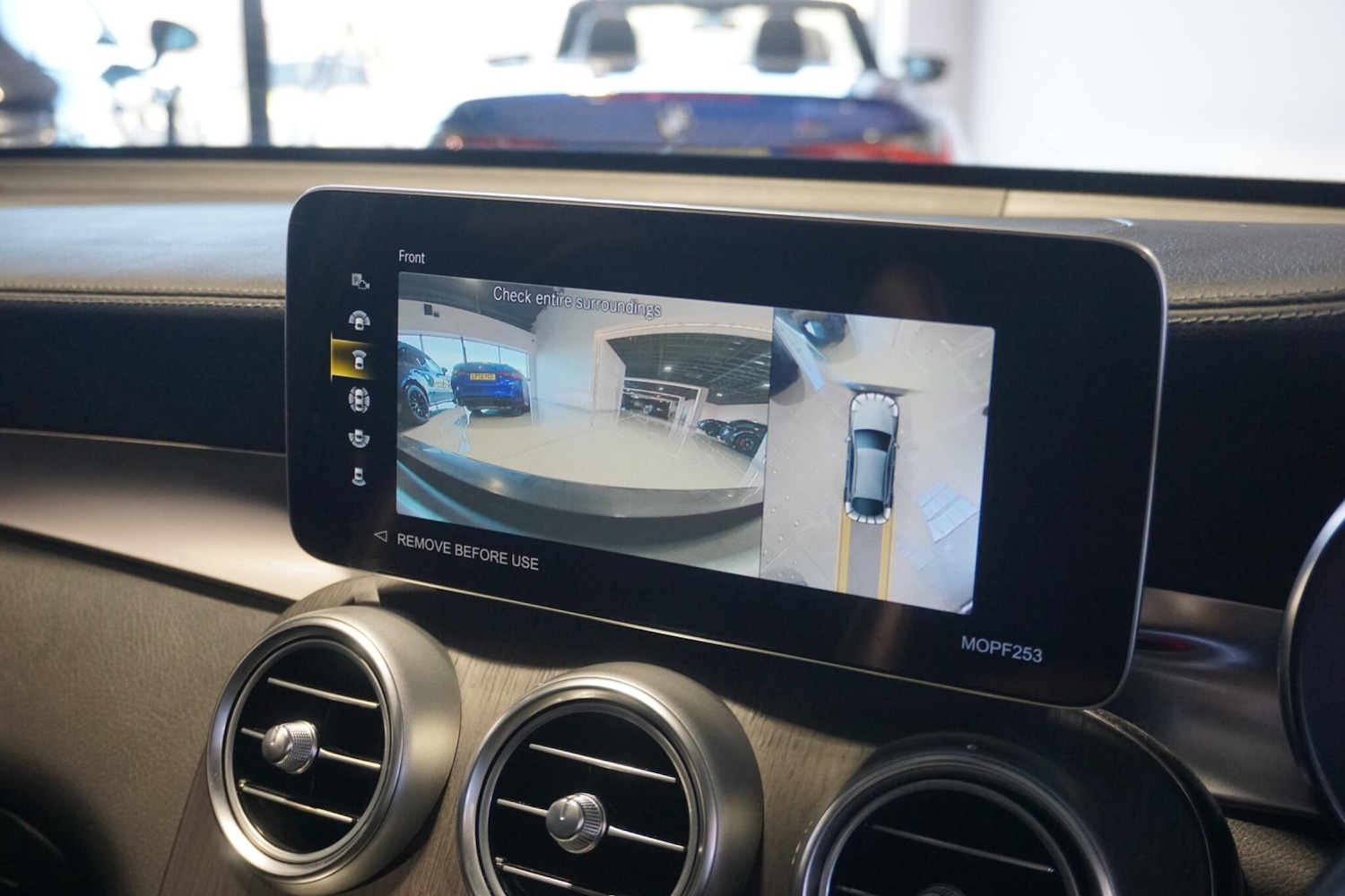 Used Mercedes-Benz GLC 2023 for sale - 77940402: Photo 18