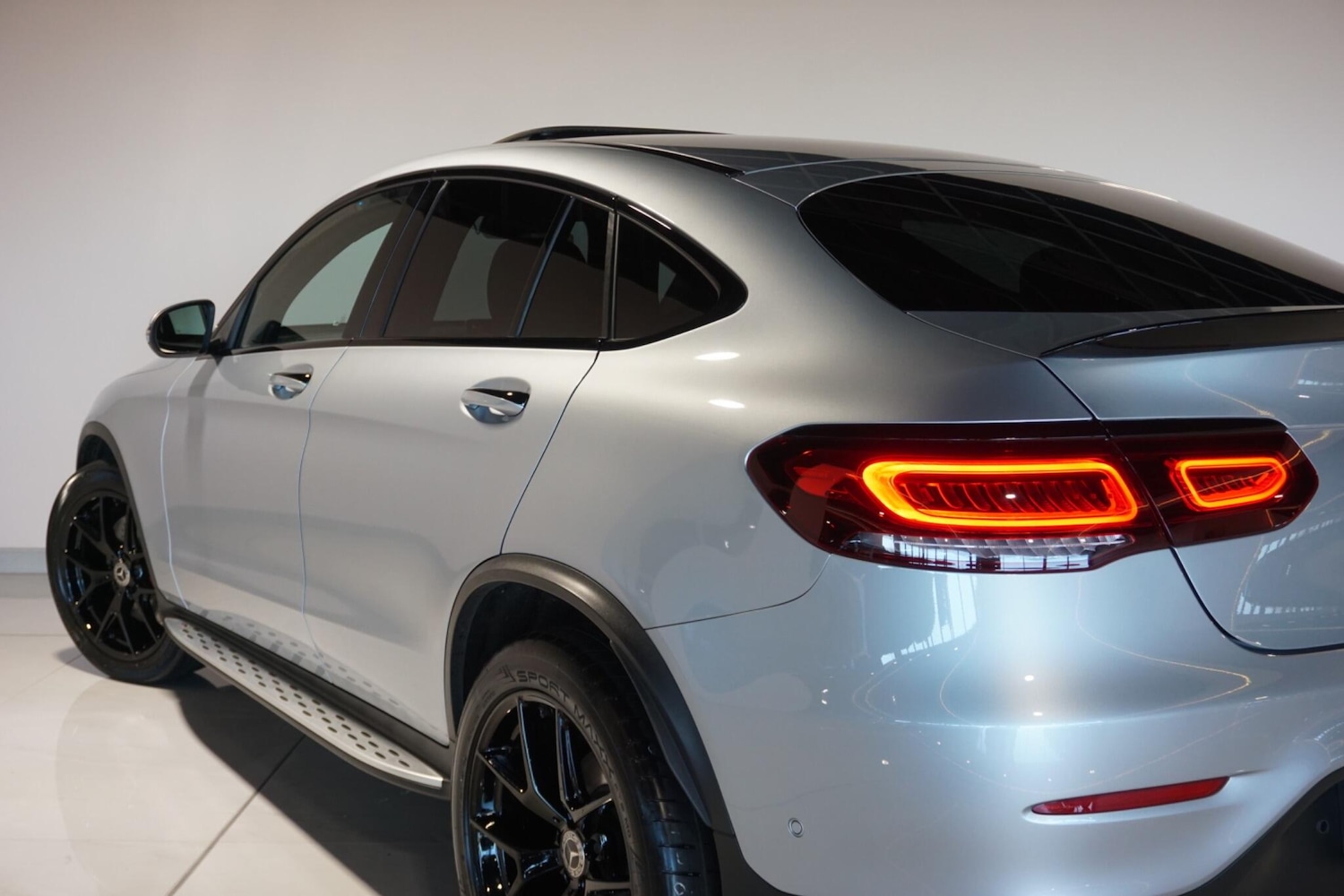 Used Mercedes-Benz GLC 2023 for sale - 77940402: Photo 50