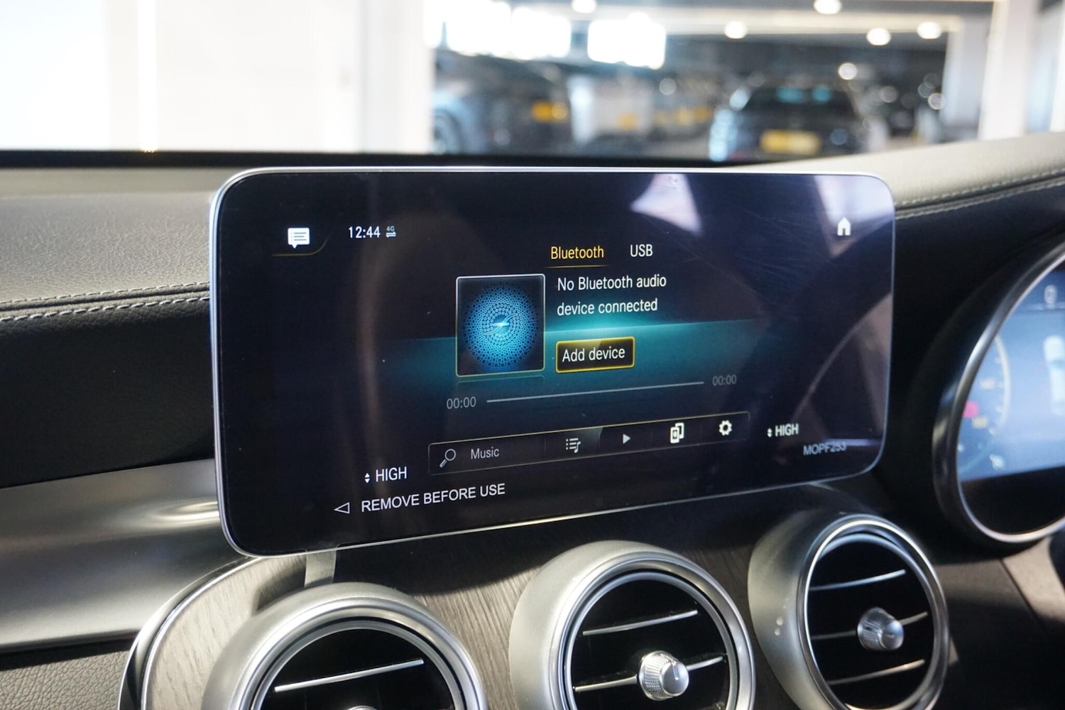 Used Mercedes-Benz GLC 2023 for sale - 77940402: Photo 61