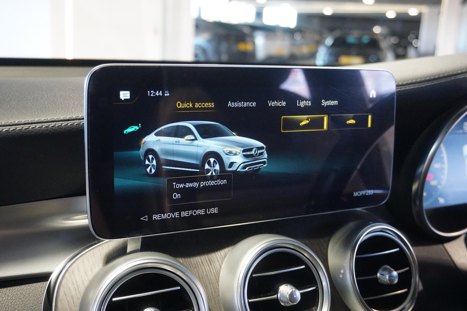 Used Mercedes-Benz GLC 2023 for sale - 77940402: Photo 62