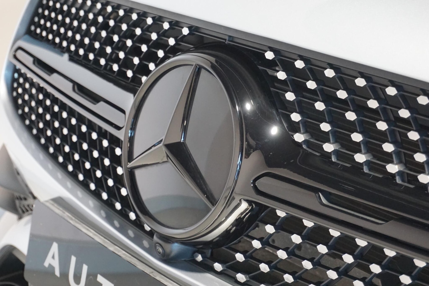 Used Mercedes-Benz GLC 2023 for sale - 77940402: Photo 80