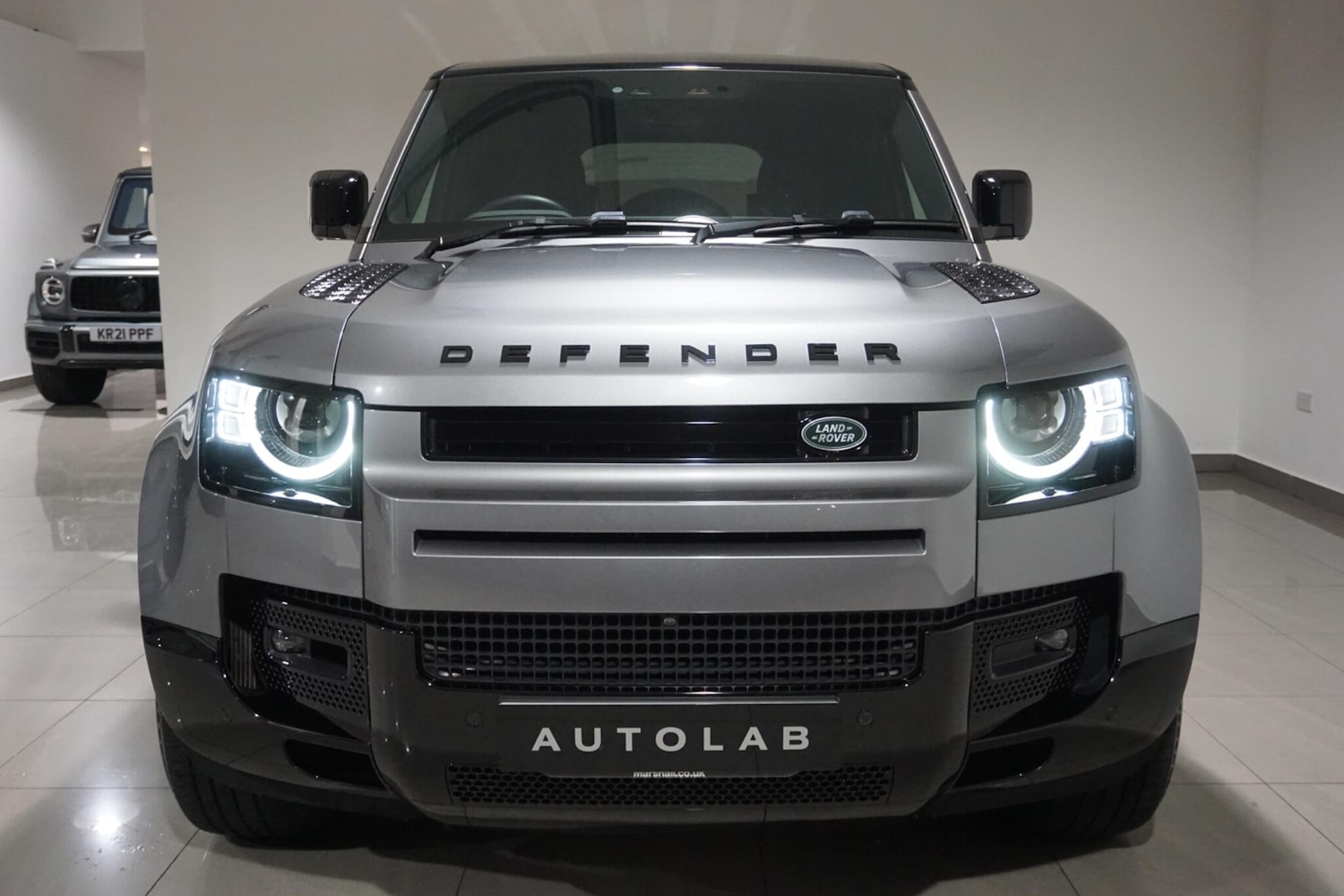 Used Land Rover Defender 2024 for sale - 76989411: Photo 25