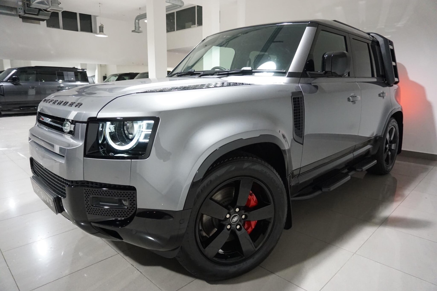 Used Land Rover Defender 2024 for sale - 76989411: Photo 26