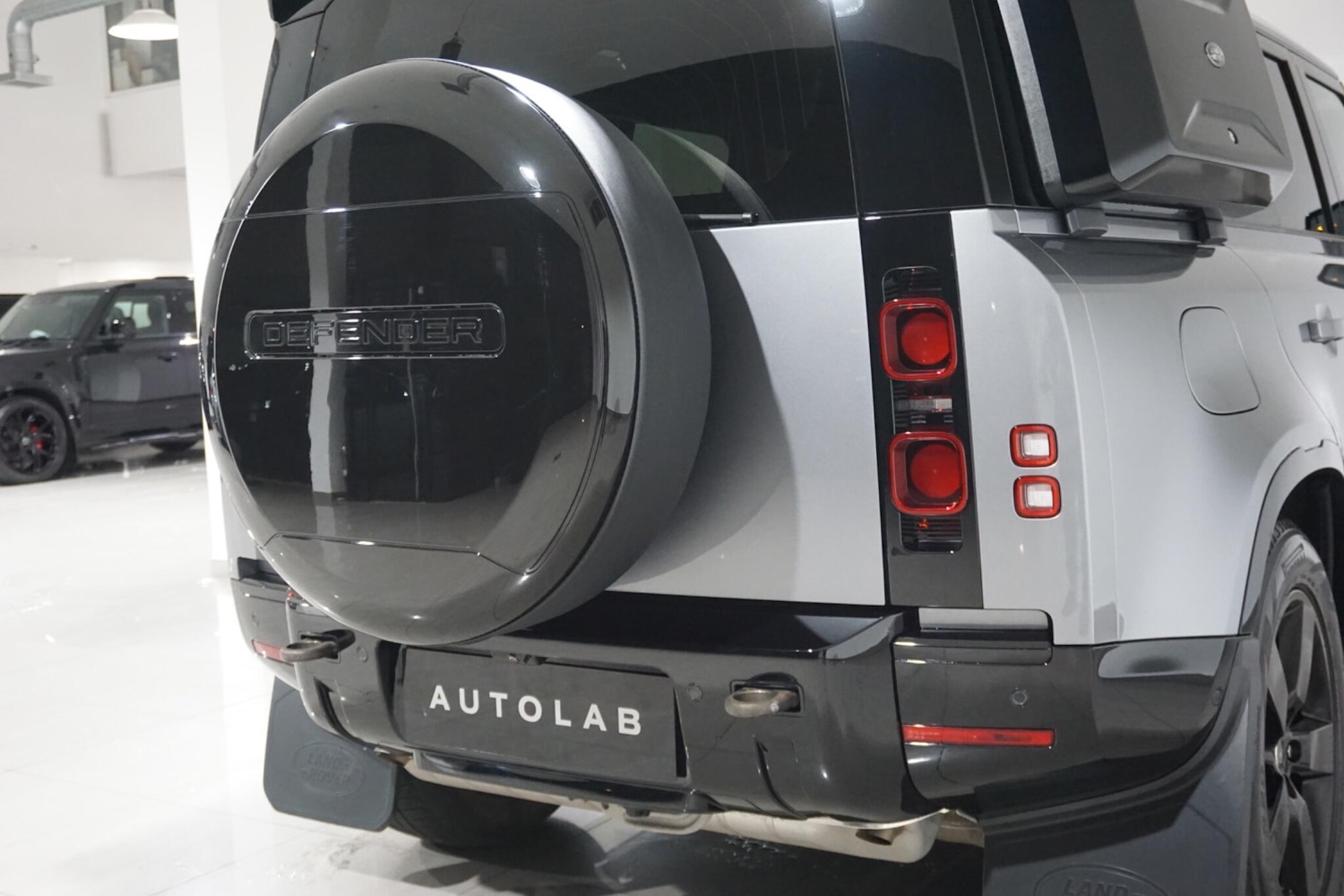 Used Land Rover Defender 2024 for sale - 76989411: Photo 68