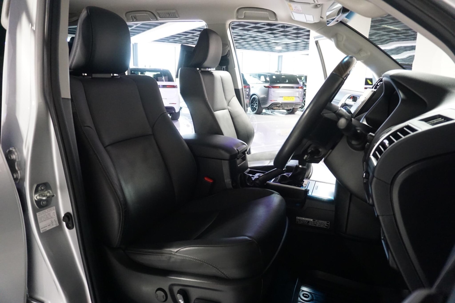 Used Toyota Land Cruiser 2023 for sale - 77049696: Photo 13