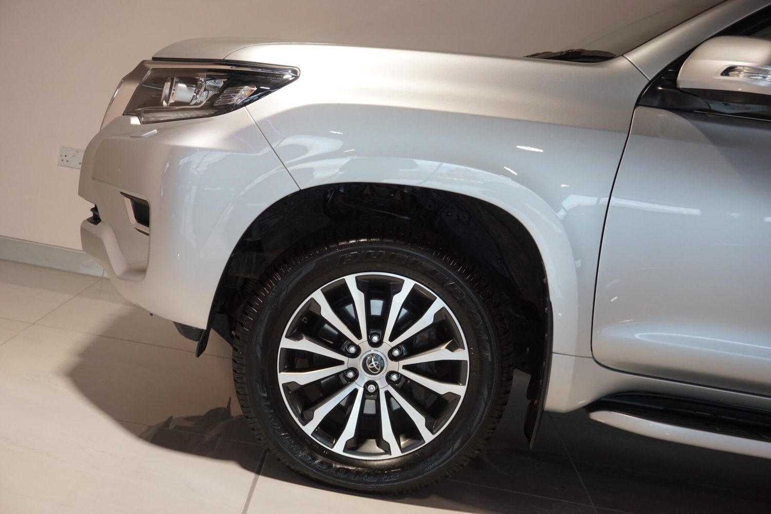 Used Toyota Land Cruiser 2023 for sale - 77049696: Photo 48