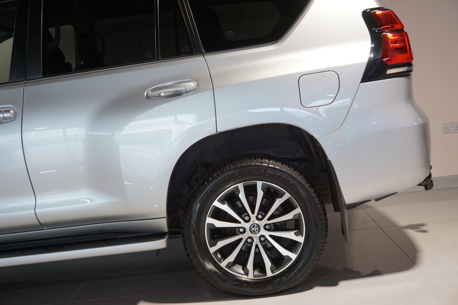 Used Toyota Land Cruiser 2023 for sale - 77049696: Photo 49