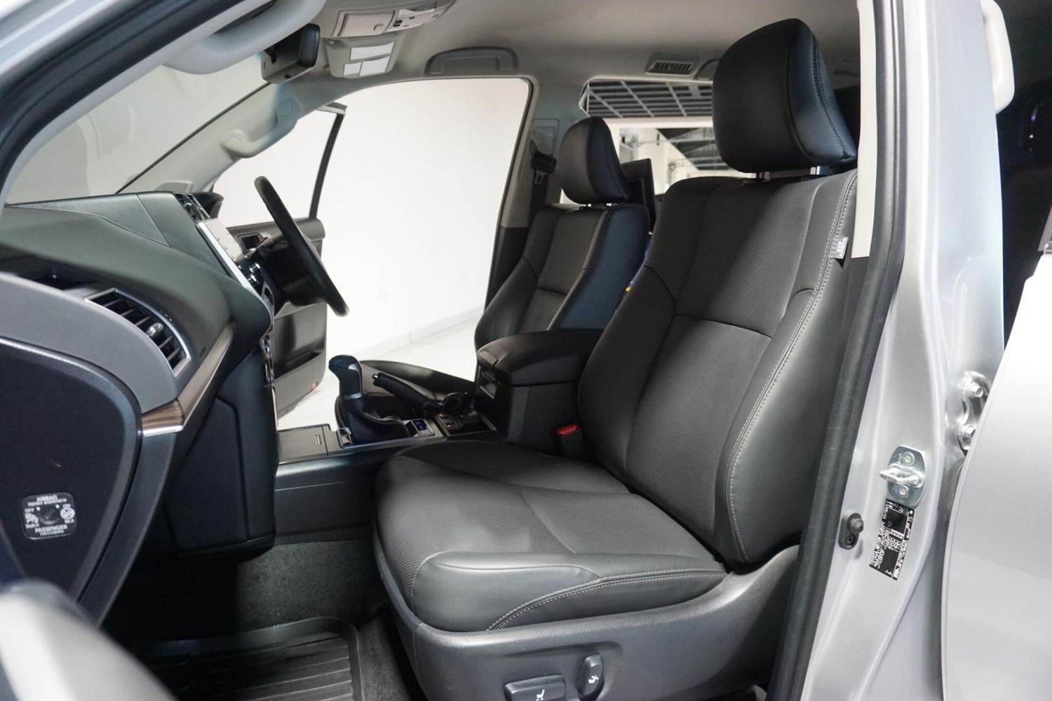 Used Toyota Land Cruiser 2023 for sale - 77049696: Photo 53