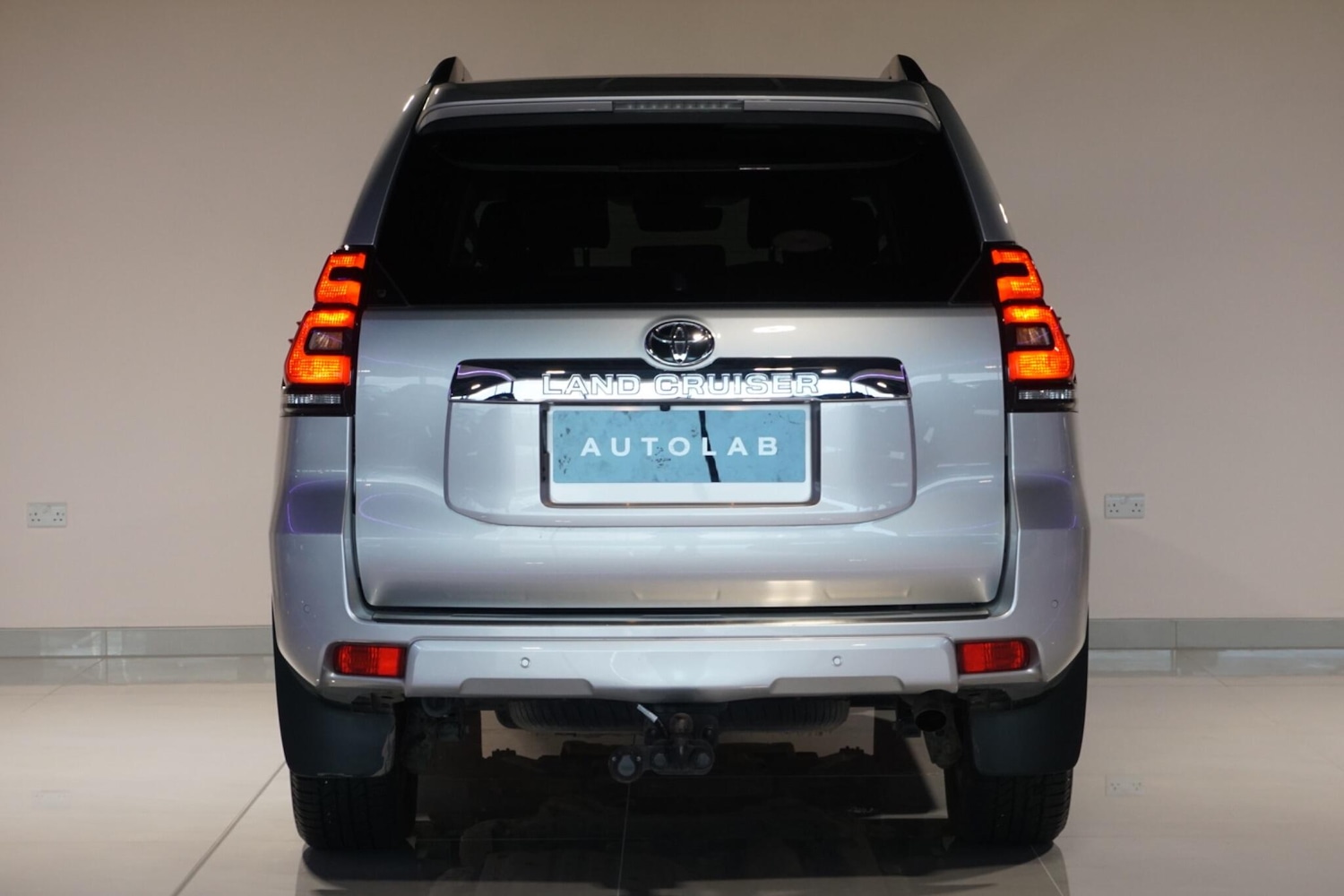 Used Toyota Land Cruiser 2023 for sale - 77049696: Photo 8