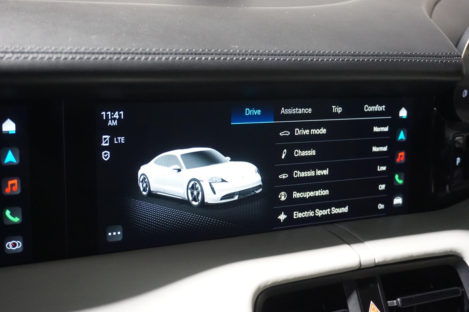 Used Porsche Taycan 2020 for sale - 77559505: Photo 65