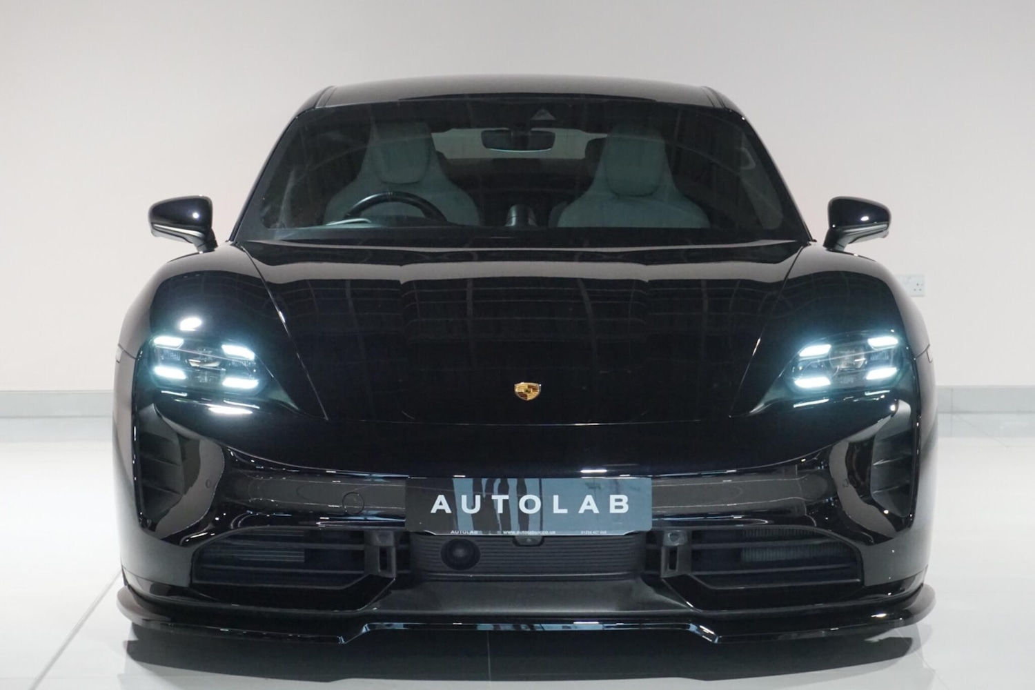 Used Porsche Taycan 2020 for sale - 77559505: Photo 7