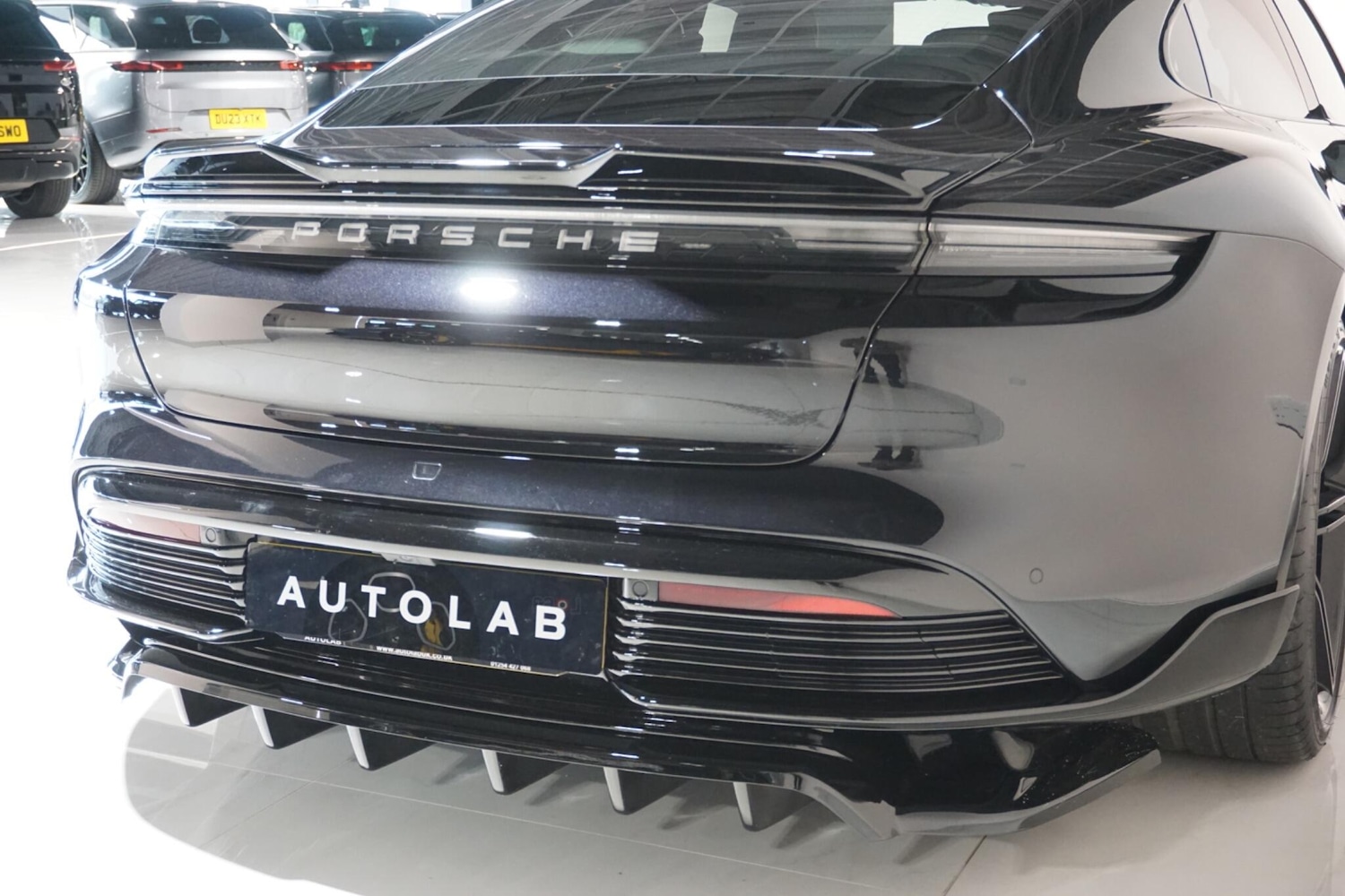 Used Porsche Taycan 2020 for sale - 77559505: Photo 73